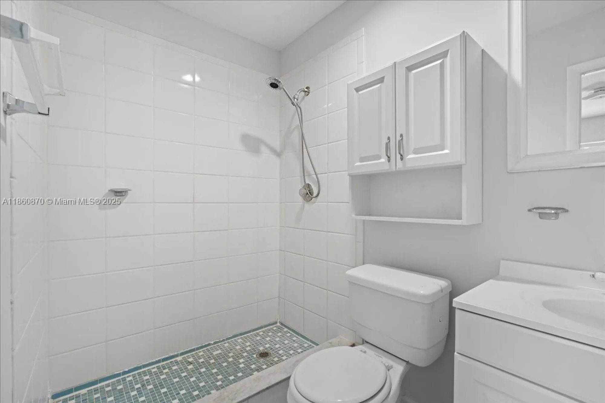 Property Slideshow image 13 of 30 | 6930 nw 11th ct, Margate, FL, 33063
