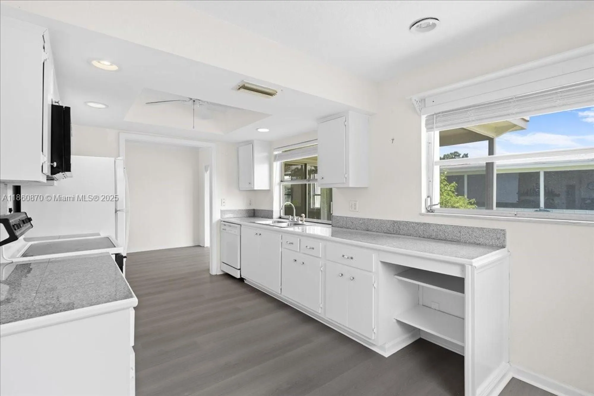 Property Slideshow image 28 of 30 | 6930 nw 11th ct, Margate, FL, 33063