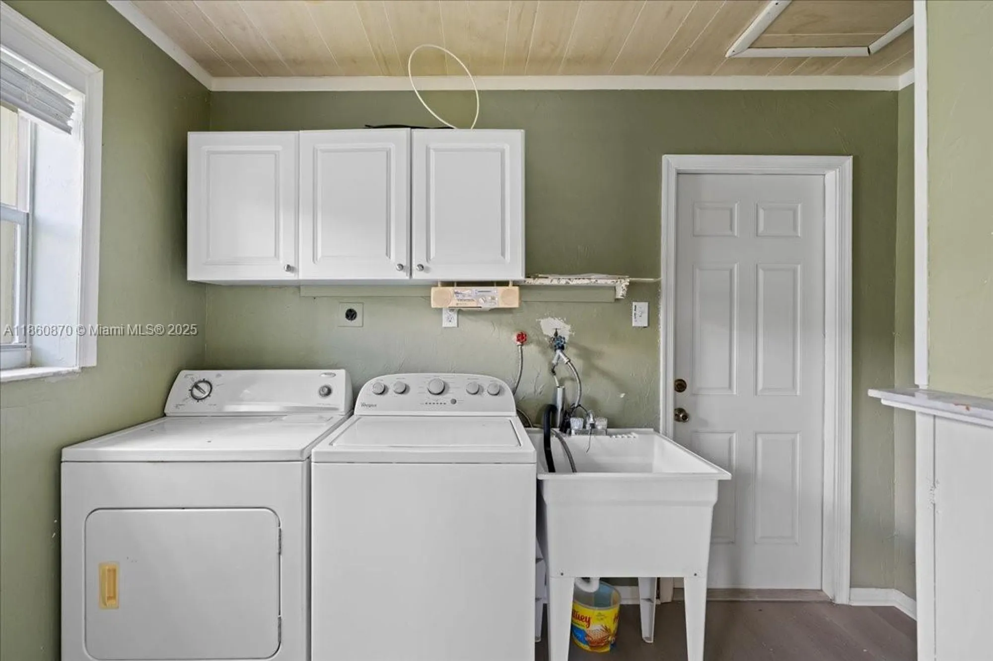 Property Slideshow image 23 of 30 | 6930 nw 11th ct, Margate, FL, 33063