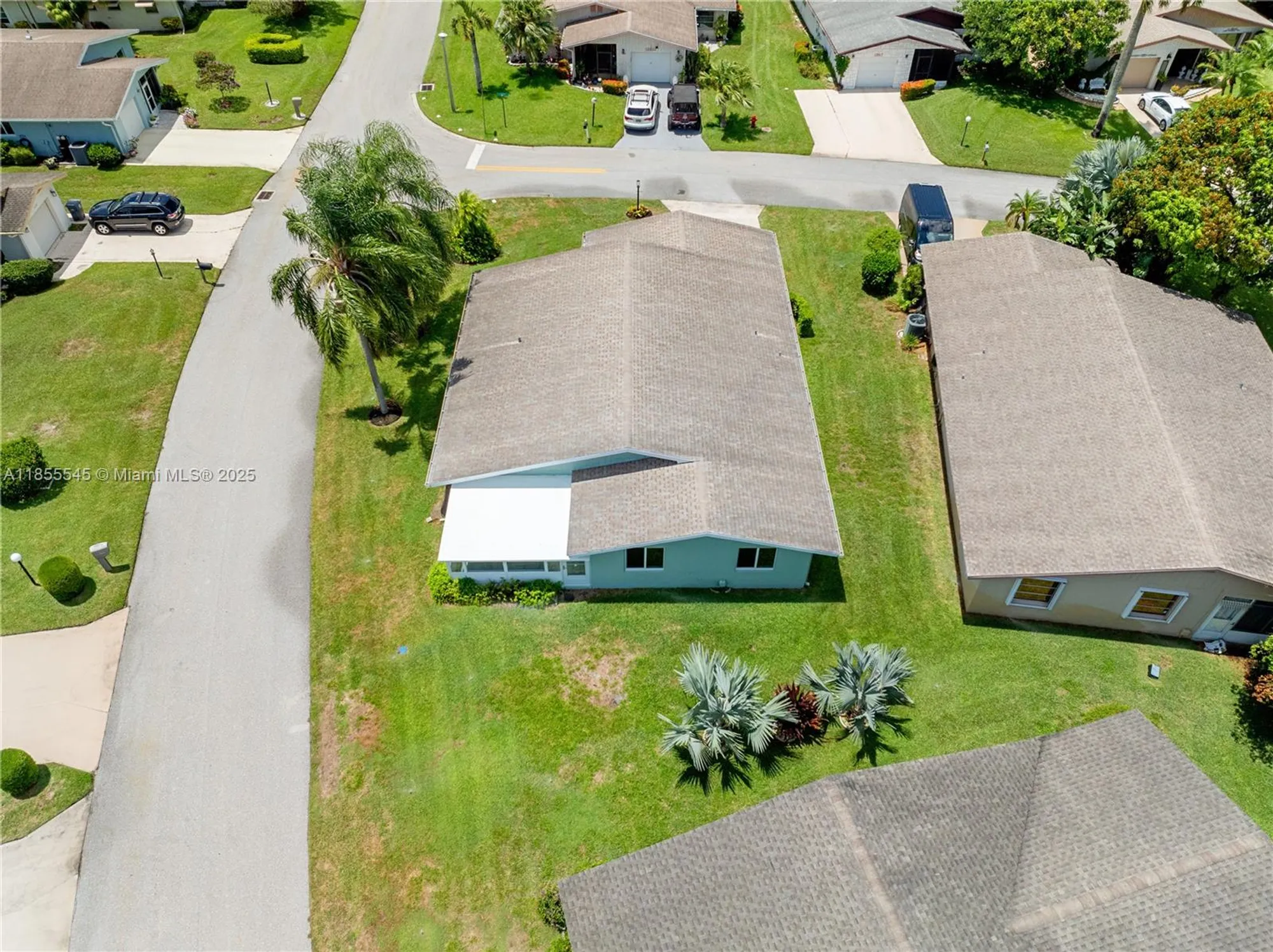 Property Slideshow image 39 of 53 | 13826 kaiser trl, Delray Beach, FL, 33484