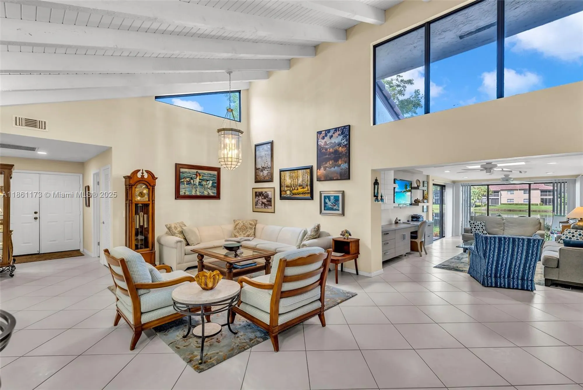 Property Slideshow image 14 of 40 | 21899 arriba real, Boca Raton, FL, 33433