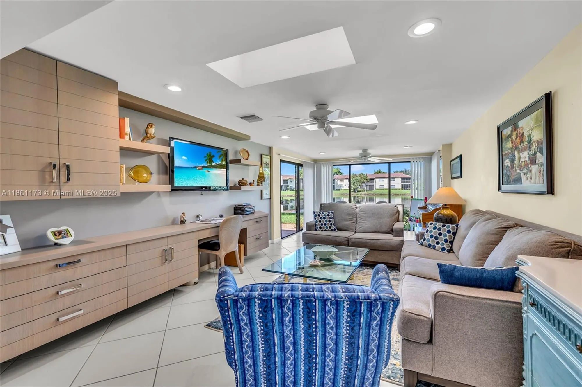 Property Slideshow image 16 of 40 | 21899 arriba real, Boca Raton, FL, 33433