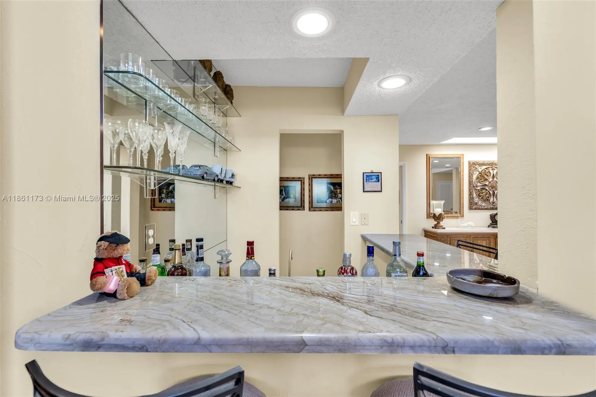 Property Slideshow image 25 of 40 | 21899 arriba real, Boca Raton, FL, 33433