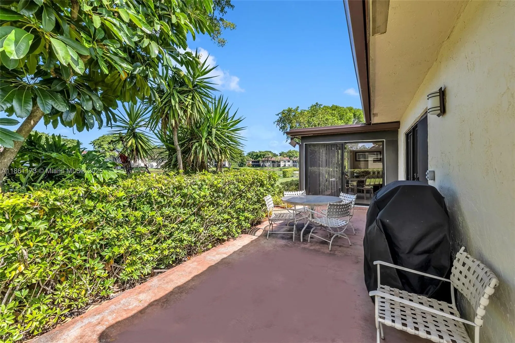 Property Slideshow image 21 of 40 | 21899 arriba real, Boca Raton, FL, 33433