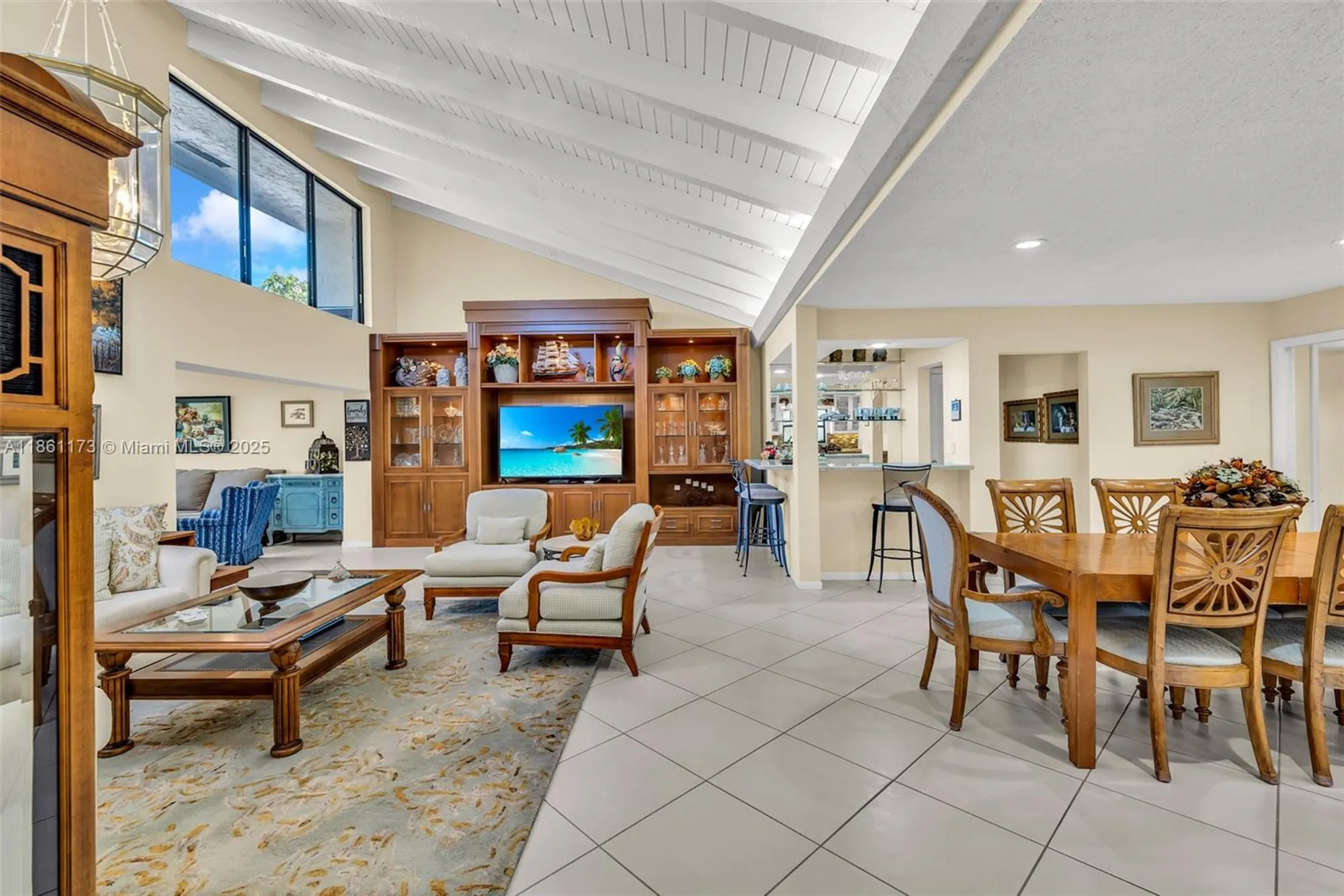 Property Slideshow image 6 of 40 | 21899 arriba real, Boca Raton, FL, 33433