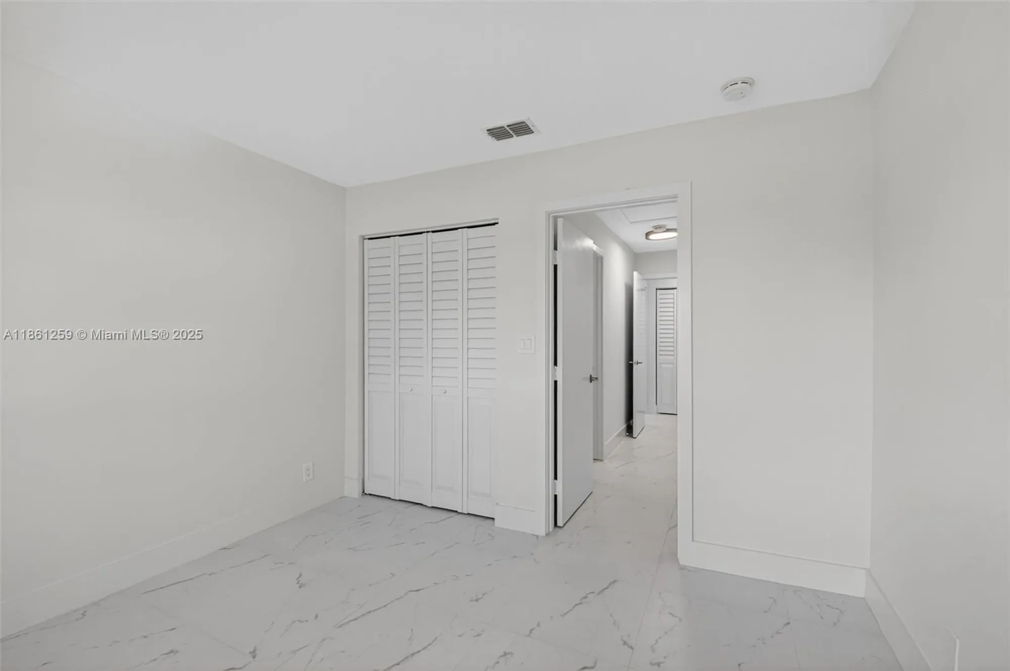 Property Slideshow image 14 of 41 | 8840 rheims rd, Boca Raton, FL, 33496