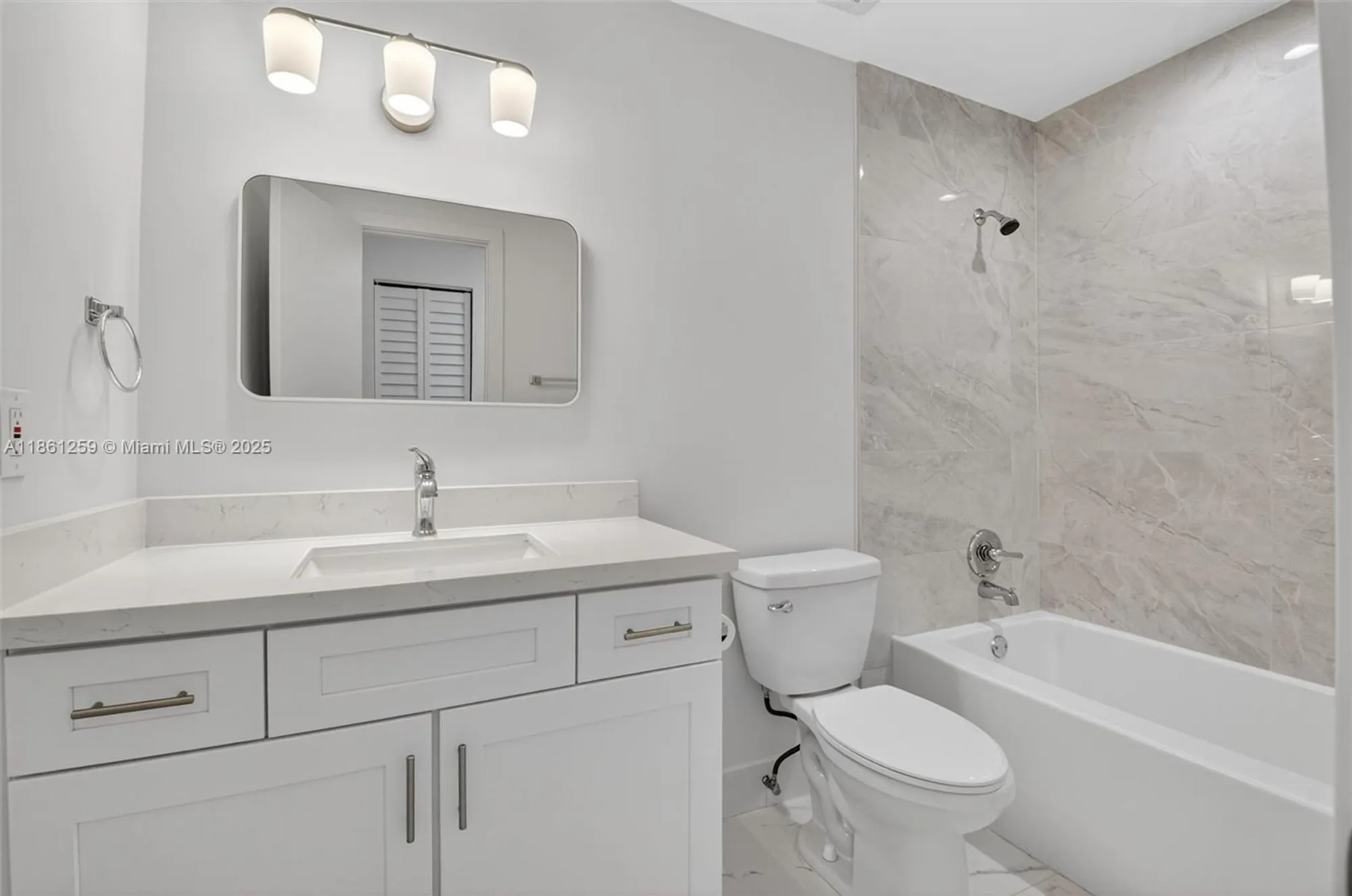 Property Slideshow image 15 of 41 | 8840 rheims rd, Boca Raton, FL, 33496