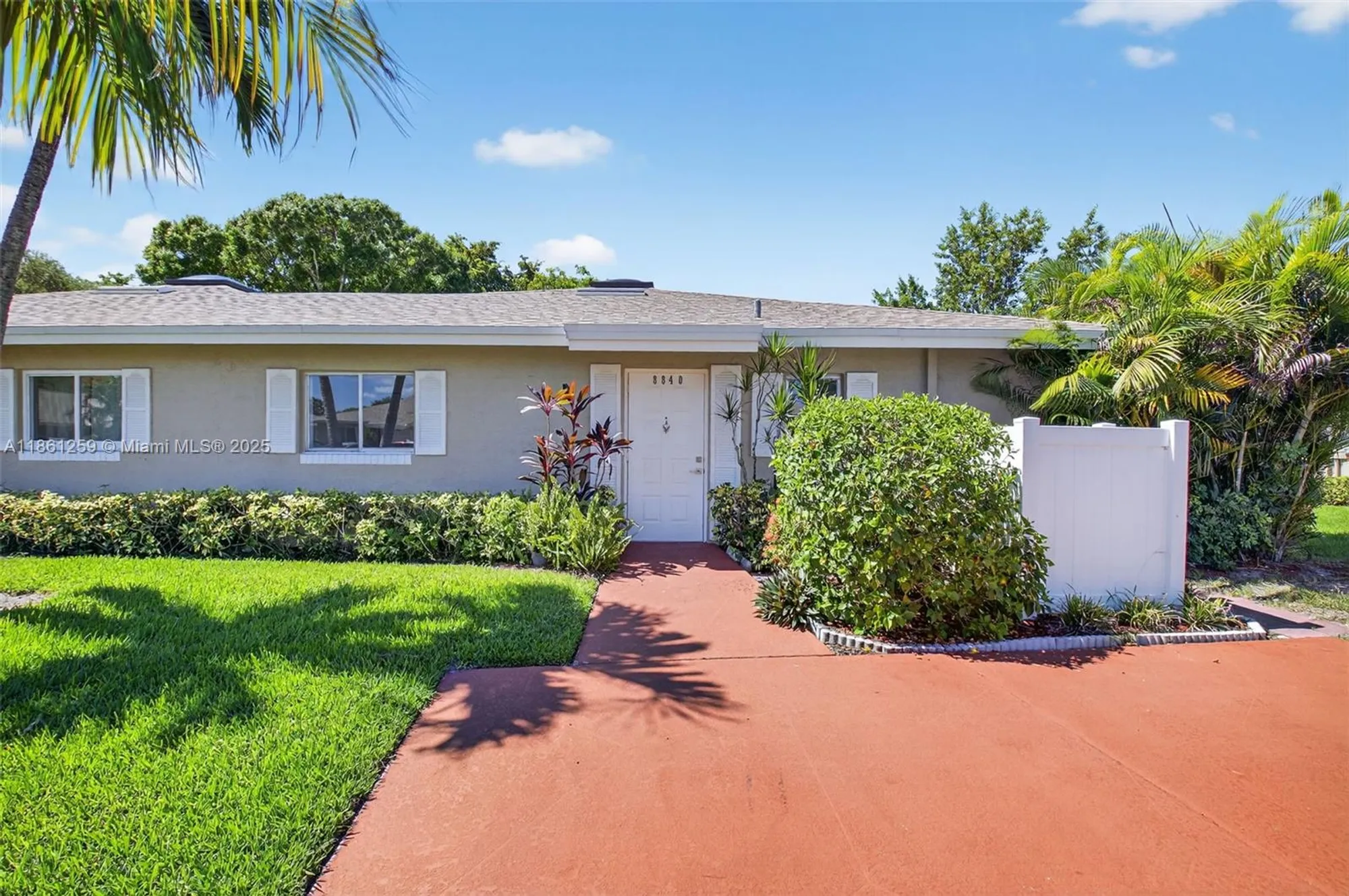 Property Slideshow image 2 of 41 | 8840 rheims rd, Boca Raton, FL, 33496