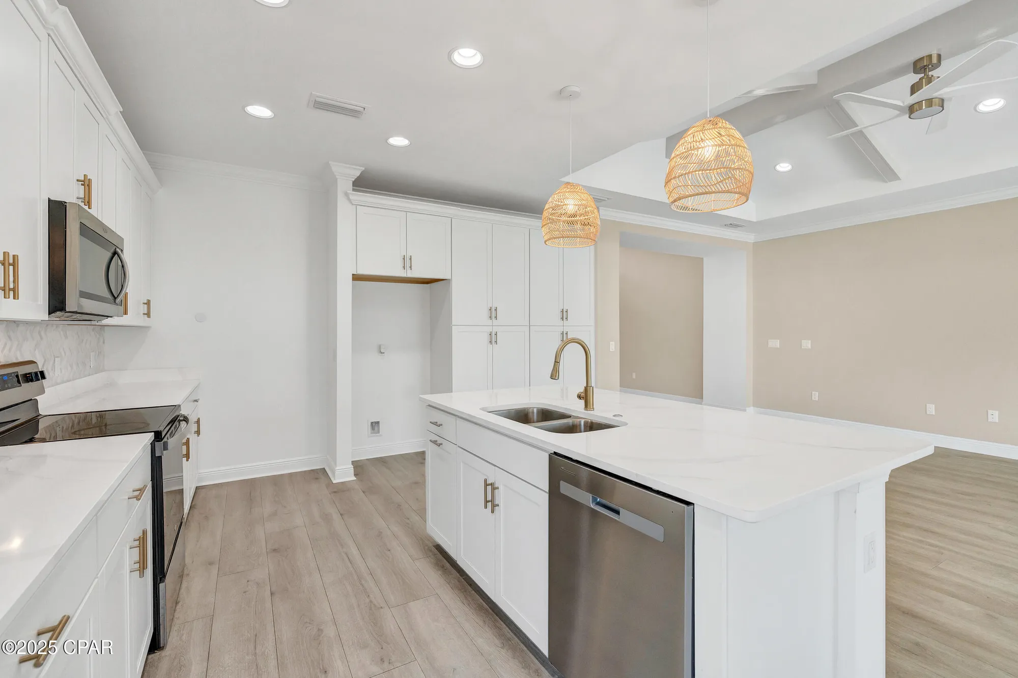 Property Slideshow image 18 of 72 | 8424 landshark blvd, Panama City Beach, FL, 32413