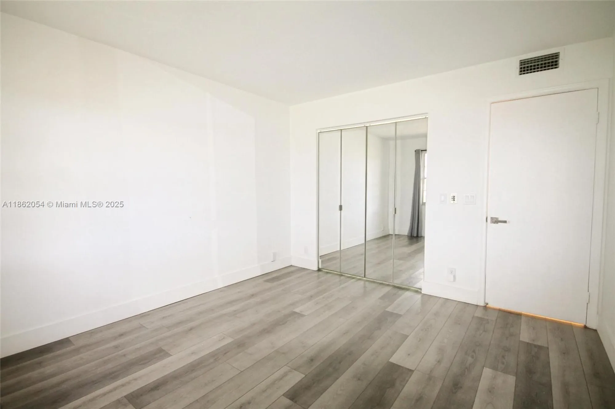 Property Slideshow image 11 of 31 | 301 sw 135th ave 113c, Pembroke Pines, FL, 33027