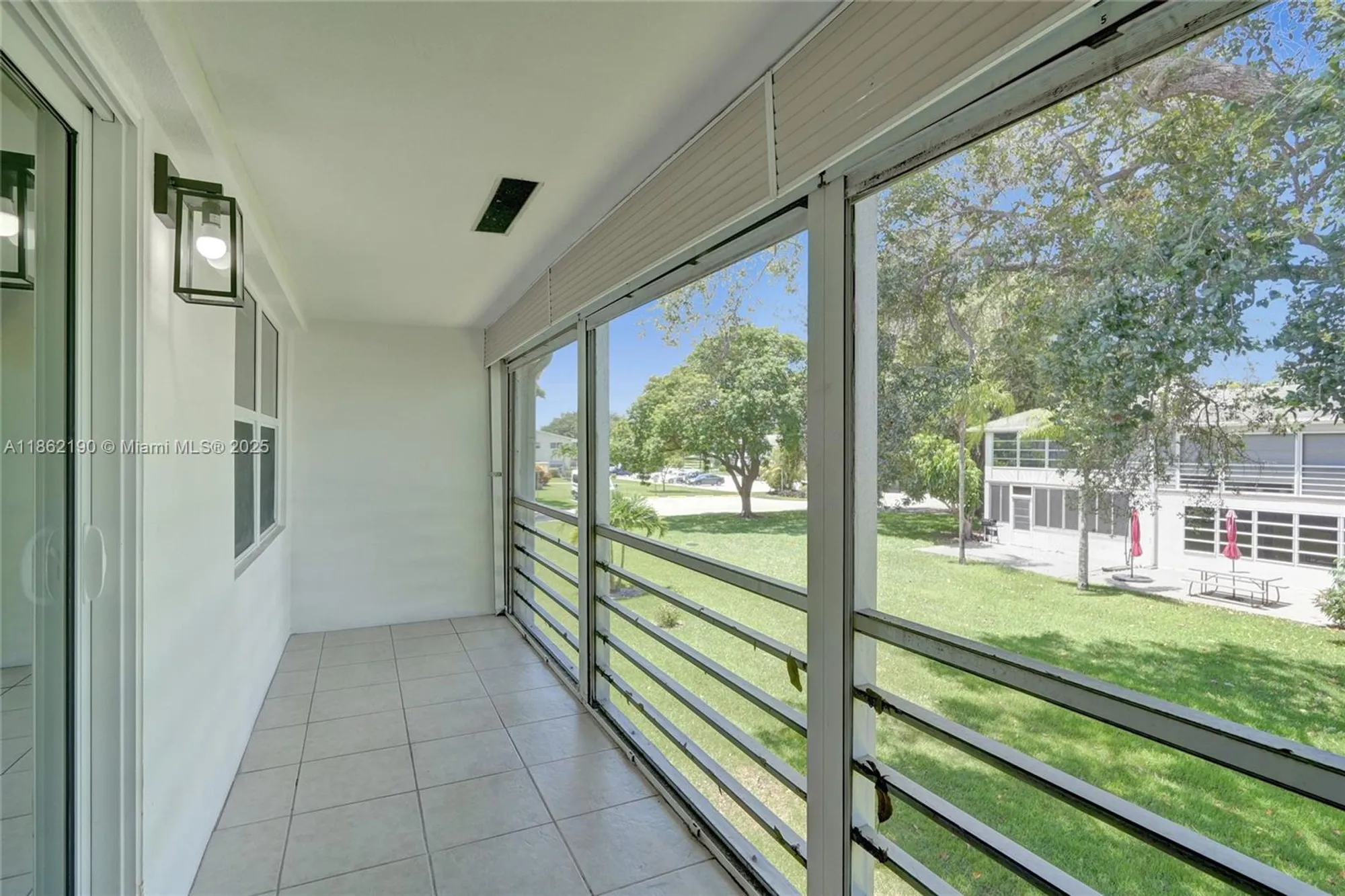 Property Slideshow image 32 of 39 | 67 newport d # 67, Deerfield Beach, FL, 33442