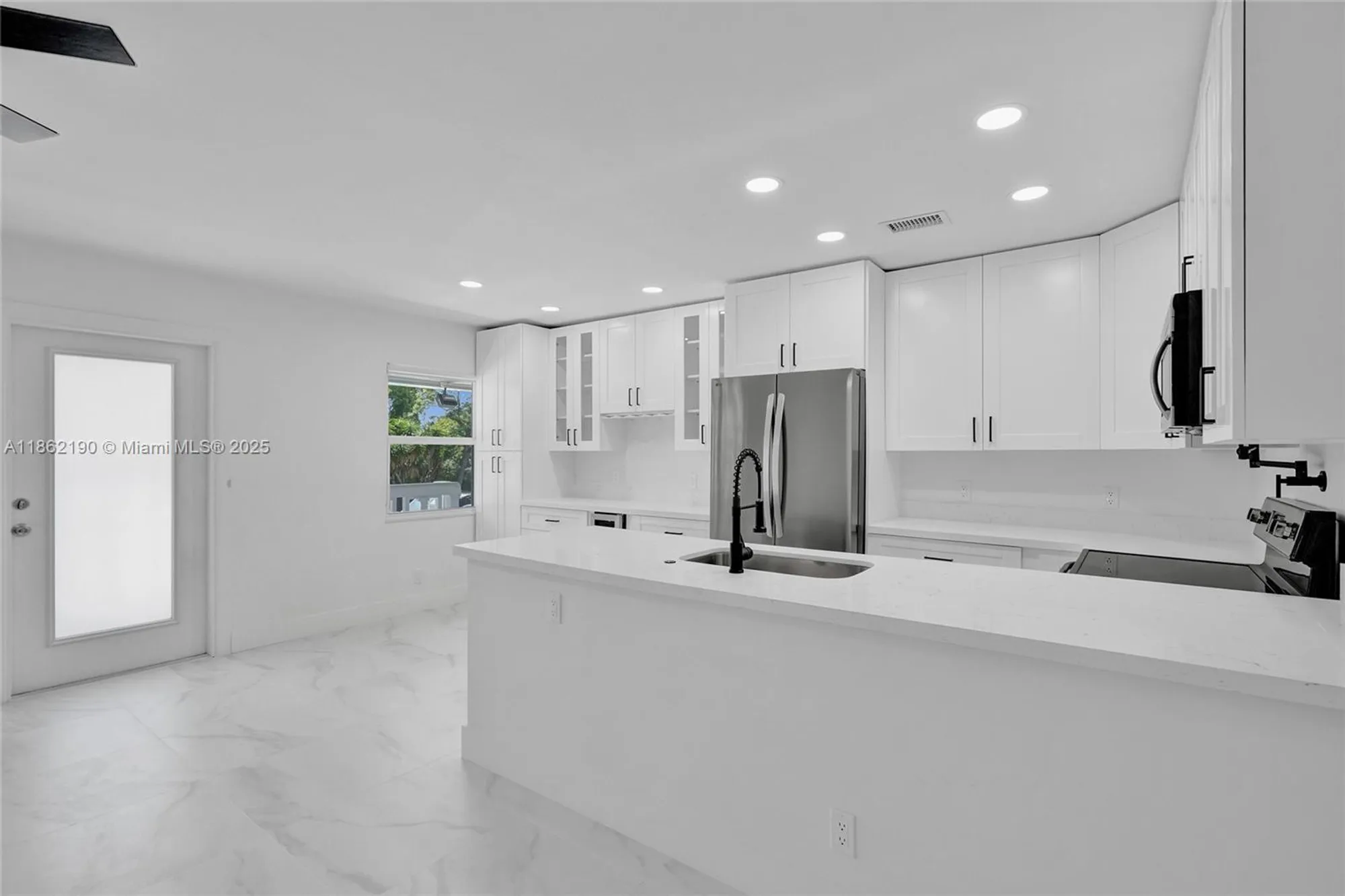 Property Slideshow image 6 of 39 | 67 newport d # 67, Deerfield Beach, FL, 33442