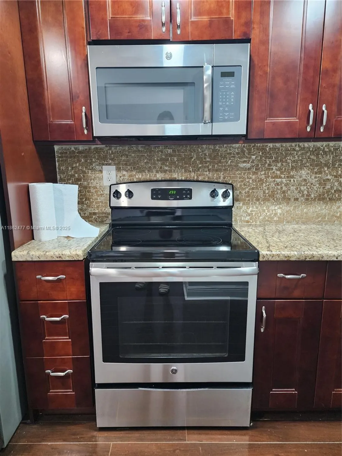 Property Slideshow image 17 of 45 | 681 s hollybrook dr apt 110, Pembroke Pines, FL, 33025