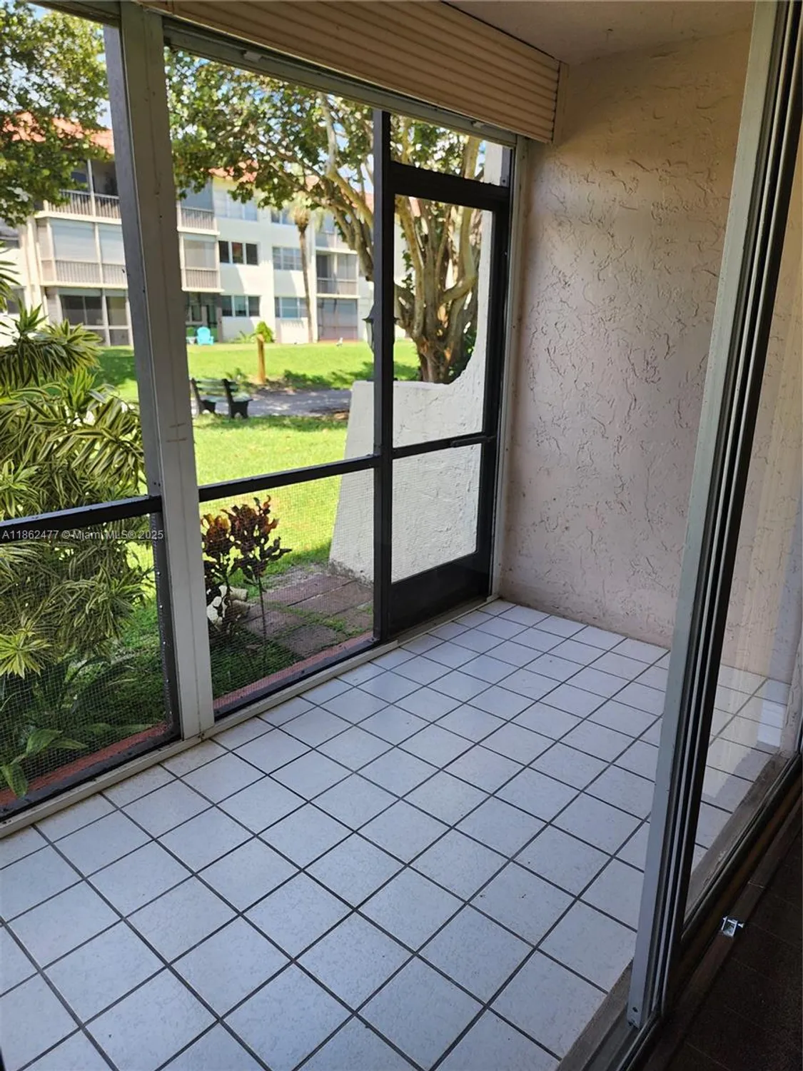 Property Slideshow image 22 of 45 | 681 s hollybrook dr apt 110, Pembroke Pines, FL, 33025