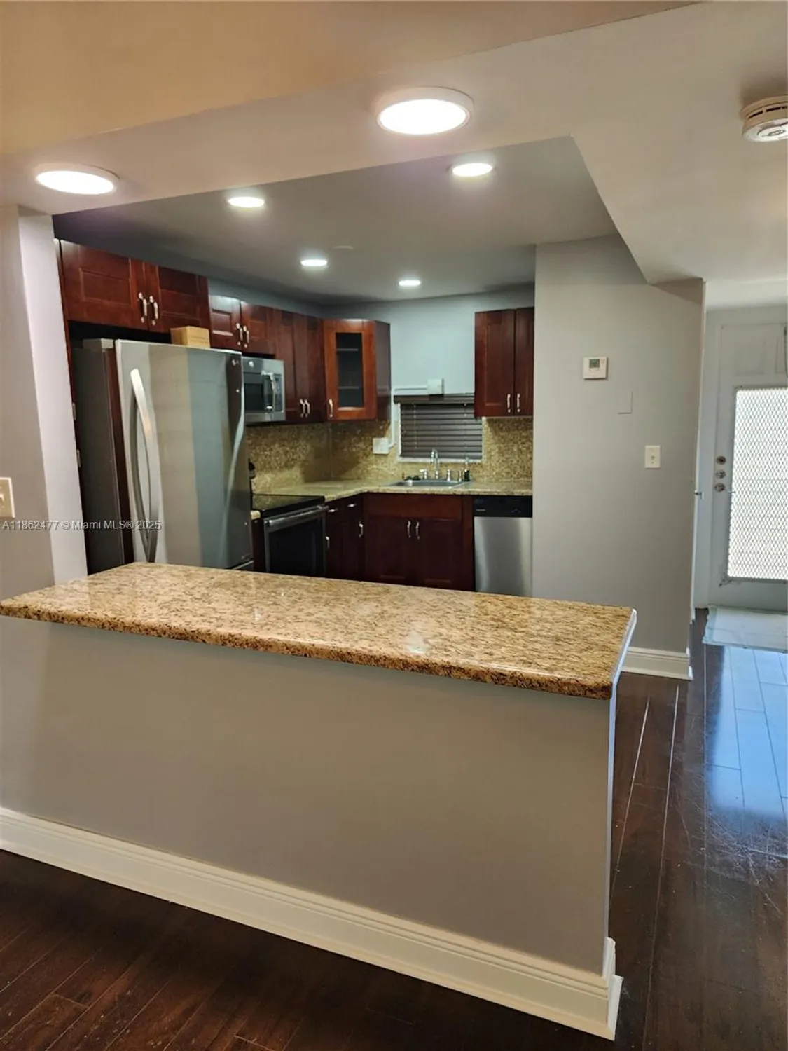 Property Slideshow image 35 of 45 | 681 s hollybrook dr apt 110, Pembroke Pines, FL, 33025