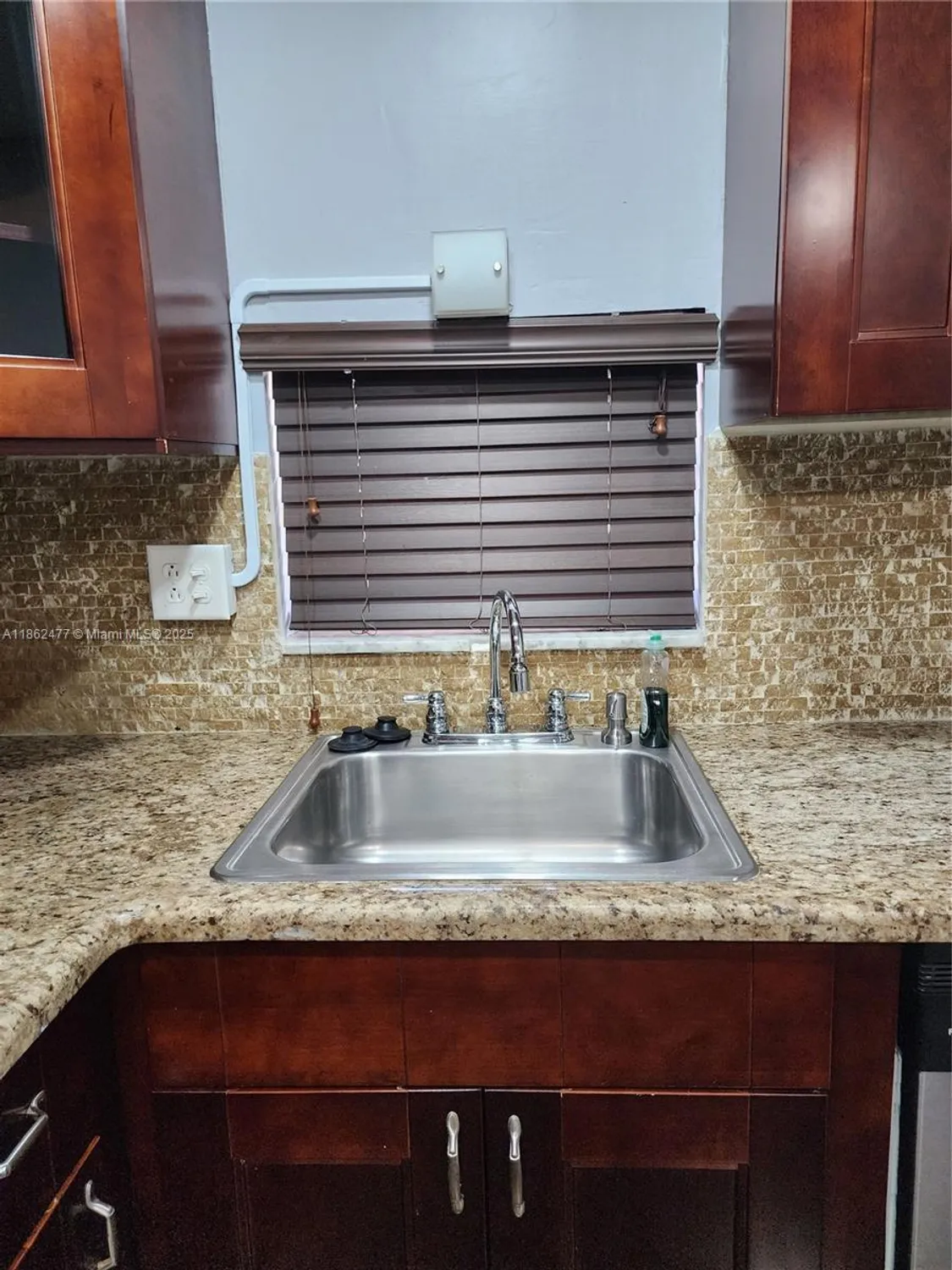 Property Slideshow image 8 of 45 | 681 s hollybrook dr apt 110, Pembroke Pines, FL, 33025