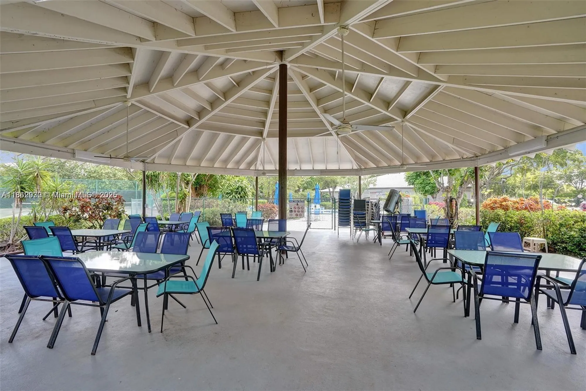 Property Slideshow image 26 of 32 | 5860 nw 44th st 214, Lauderhill, FL, 33319