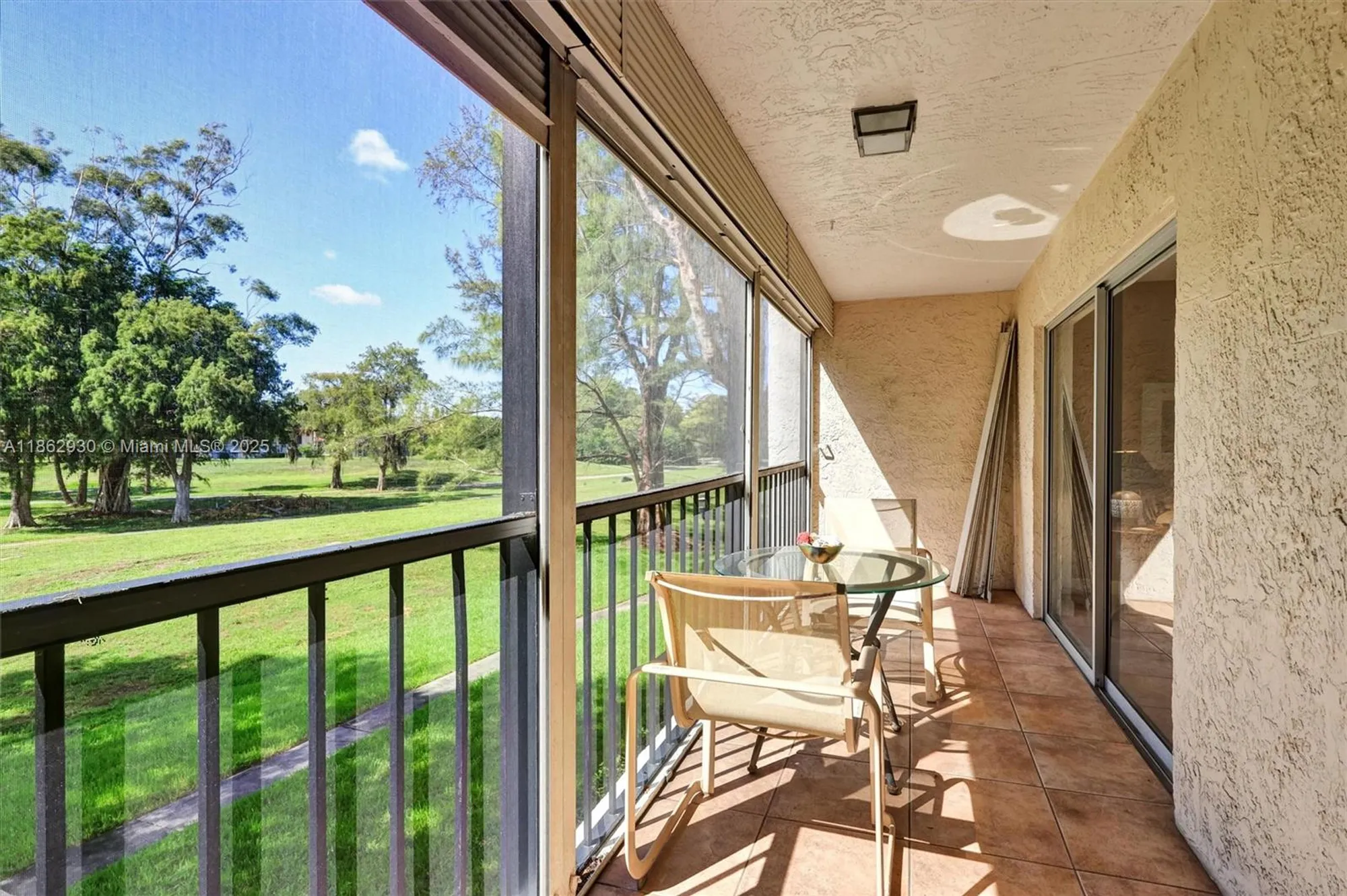 Property Slideshow image 21 of 32 | 5860 nw 44th st 214, Lauderhill, FL, 33319