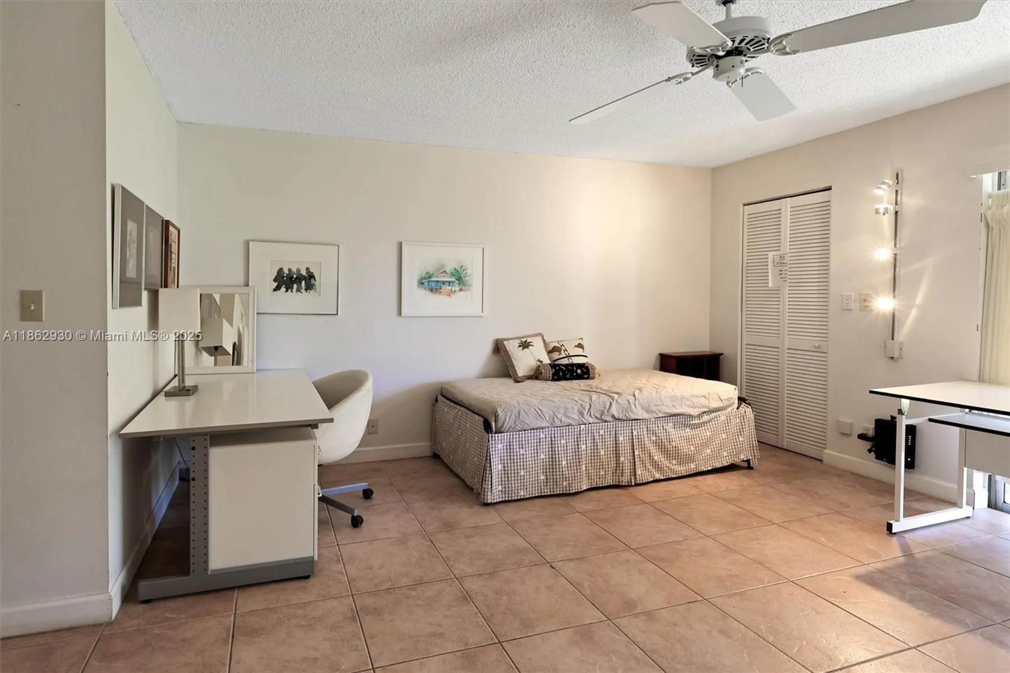 Property Slideshow image 6 of 32 | 5860 nw 44th st 214, Lauderhill, FL, 33319