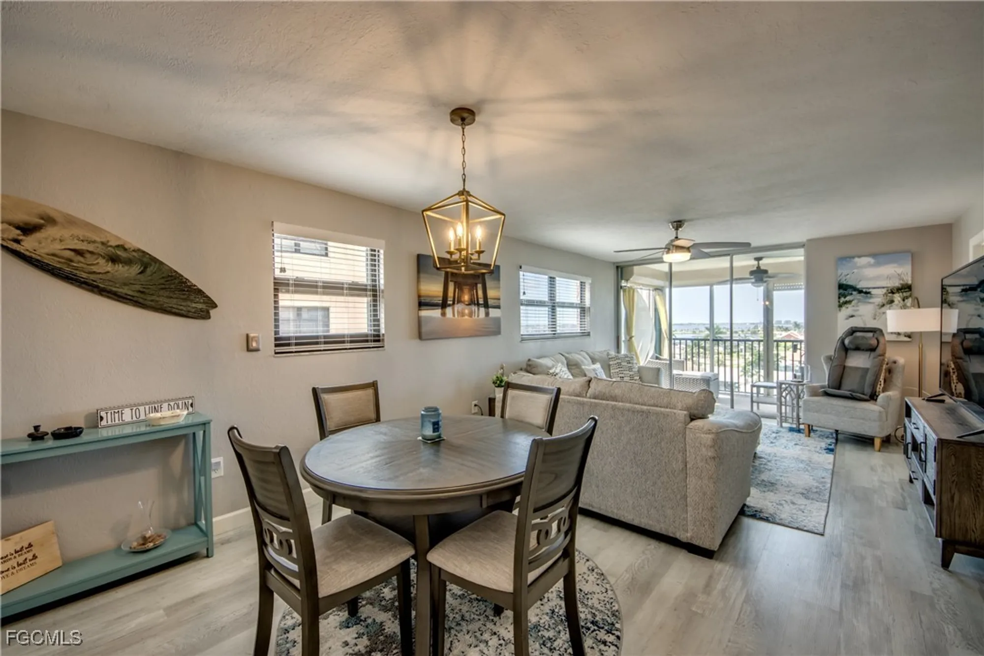 Property Slideshow image 15 of 49 | 4260 se 20th pl 701, Cape Coral, FL, 33904