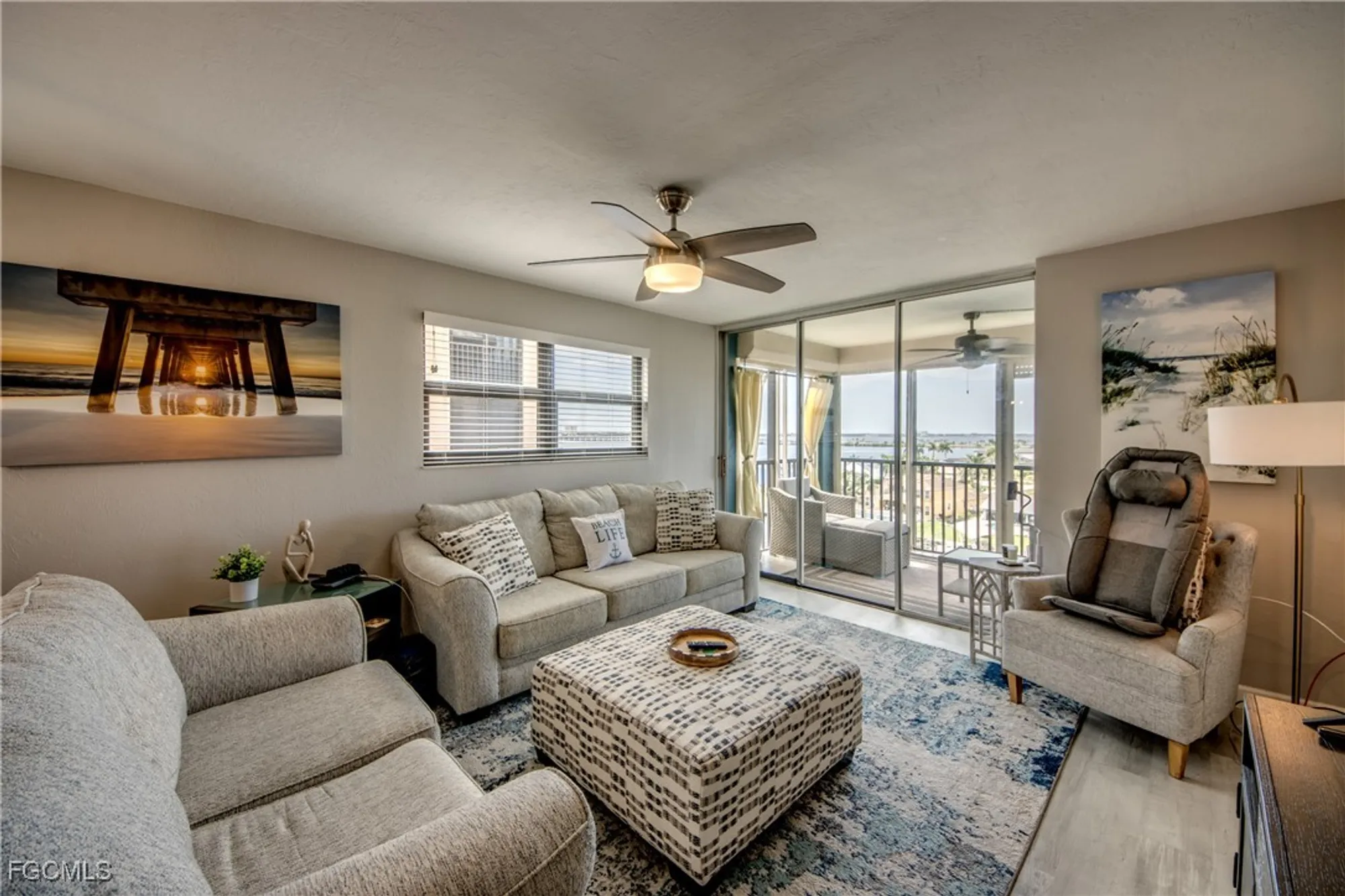 Property Slideshow image 17 of 49 | 4260 se 20th pl 701, Cape Coral, FL, 33904