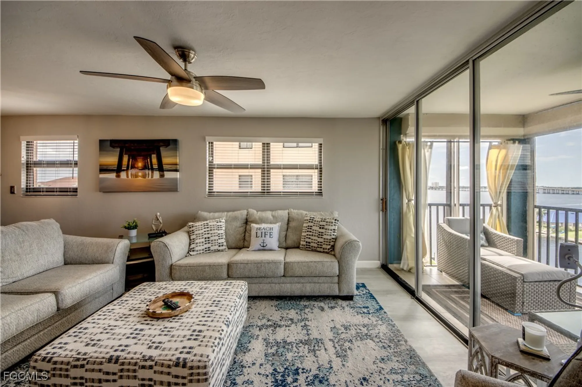 Property Slideshow image 18 of 49 | 4260 se 20th pl 701, Cape Coral, FL, 33904