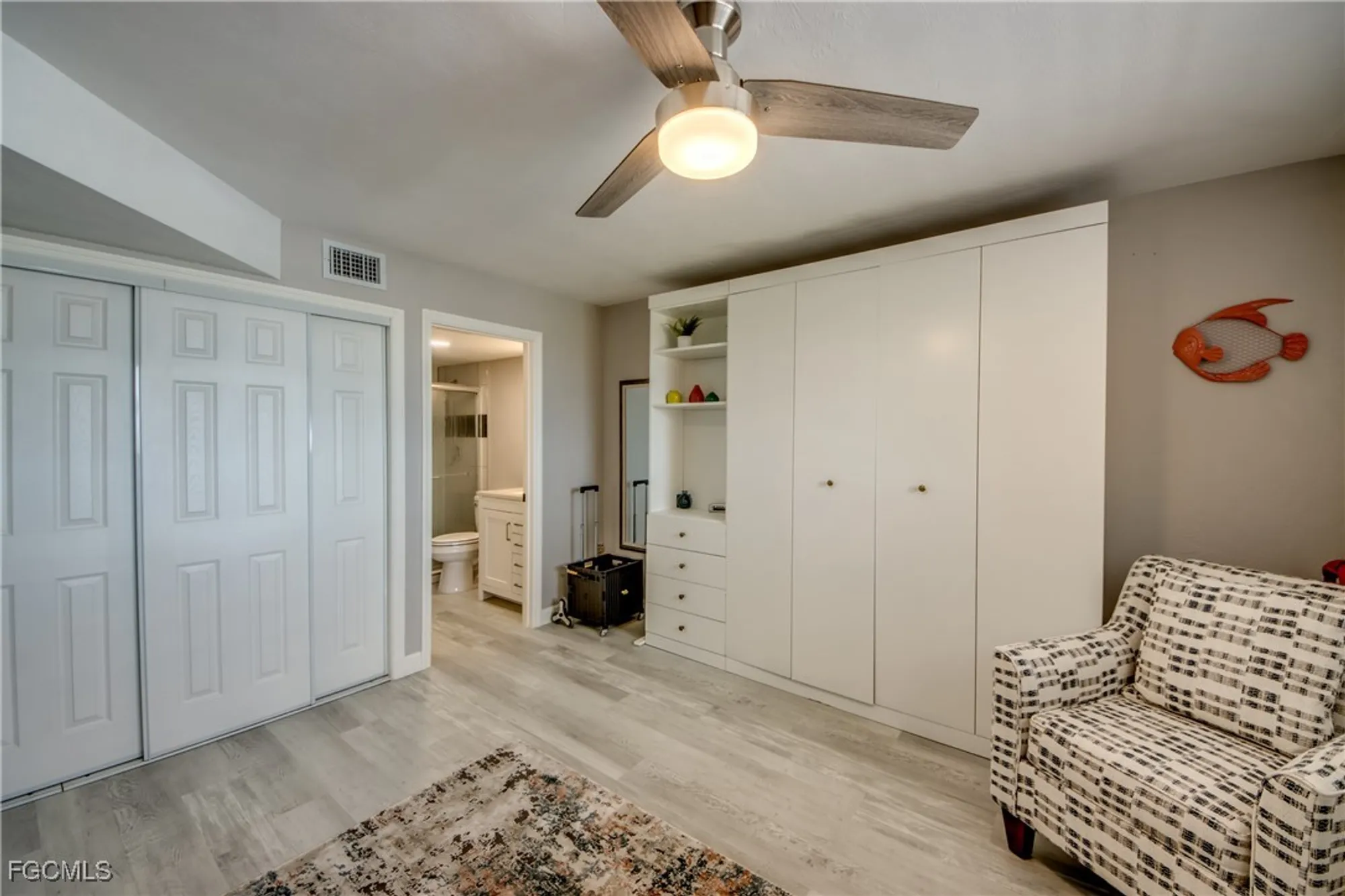 Property Slideshow image 27 of 49 | 4260 se 20th pl 701, Cape Coral, FL, 33904