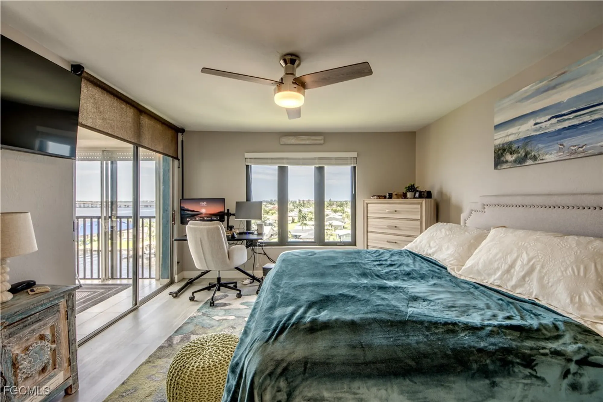 Property Slideshow image 23 of 49 | 4260 se 20th pl 701, Cape Coral, FL, 33904