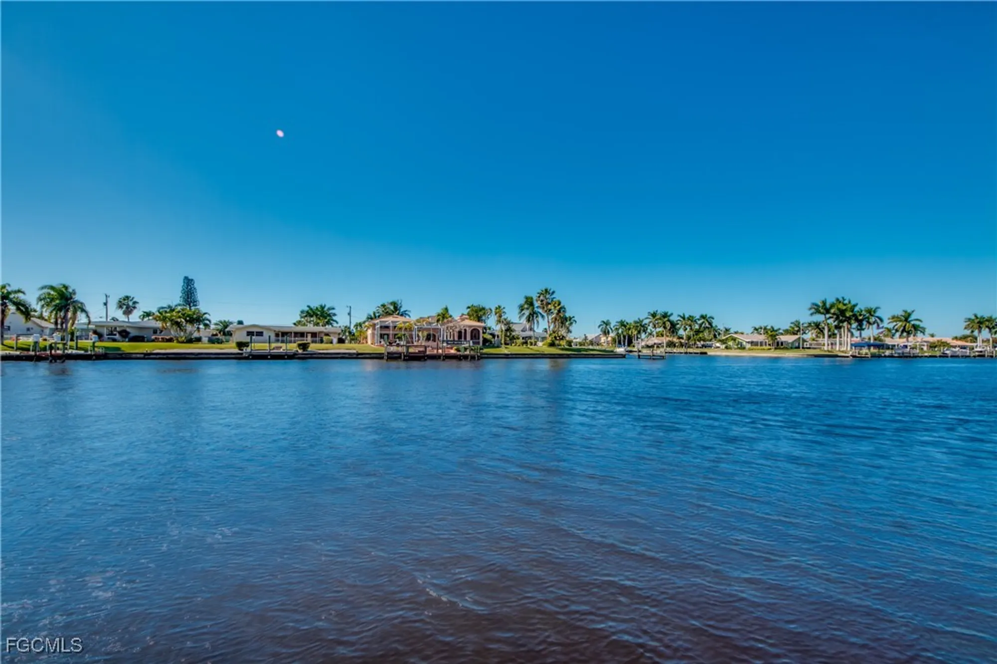 Property Slideshow image 34 of 49 | 4260 se 20th pl 701, Cape Coral, FL, 33904