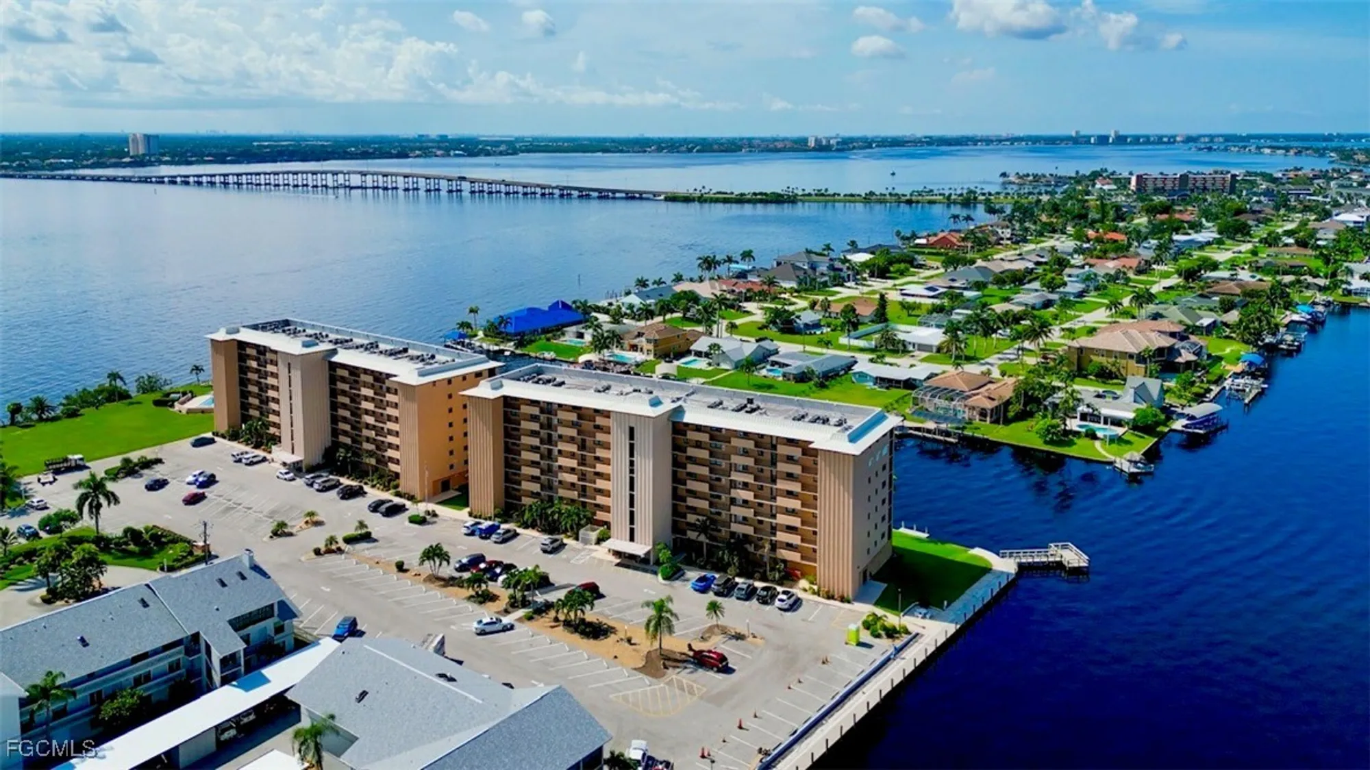 Property Slideshow image 48 of 49 | 4260 se 20th pl 701, Cape Coral, FL, 33904