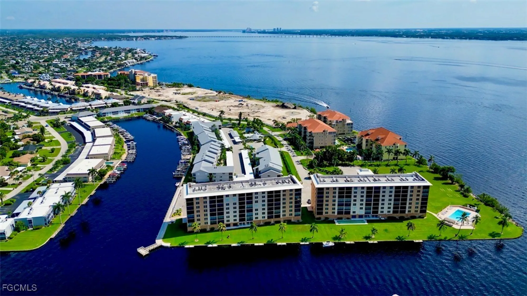 Property Slideshow image 49 of 49 | 4260 se 20th pl 701, Cape Coral, FL, 33904