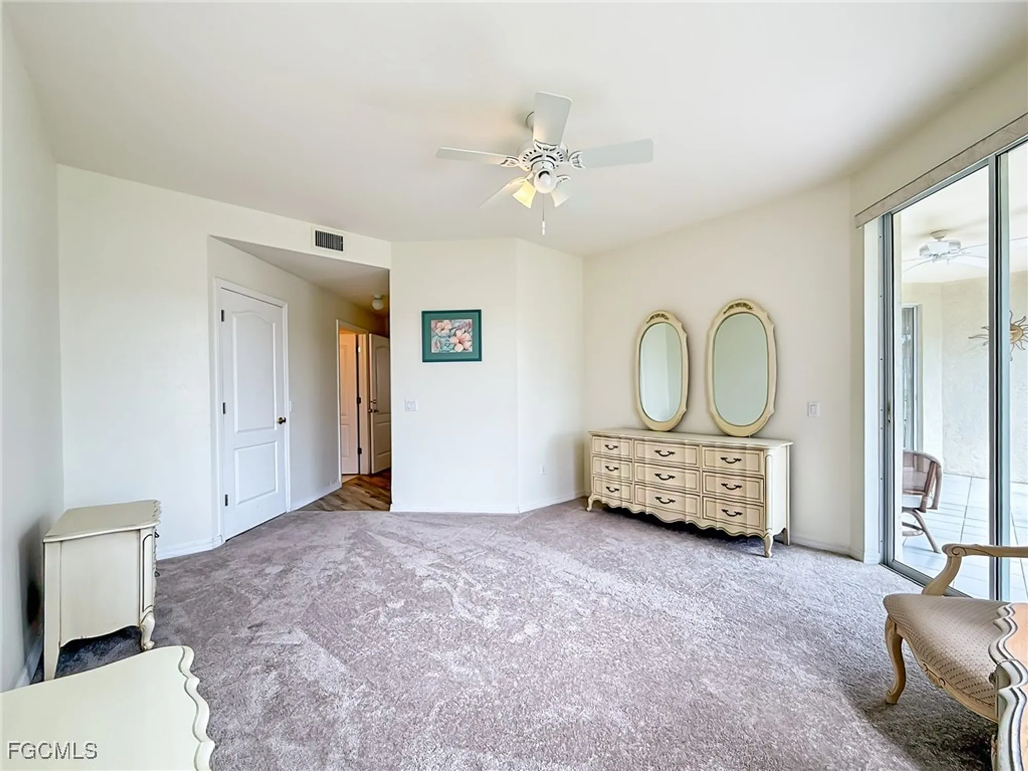 Property Slideshow image 17 of 35 | 15055 tamarind cay ct 1209, Fort Myers, FL, 33908