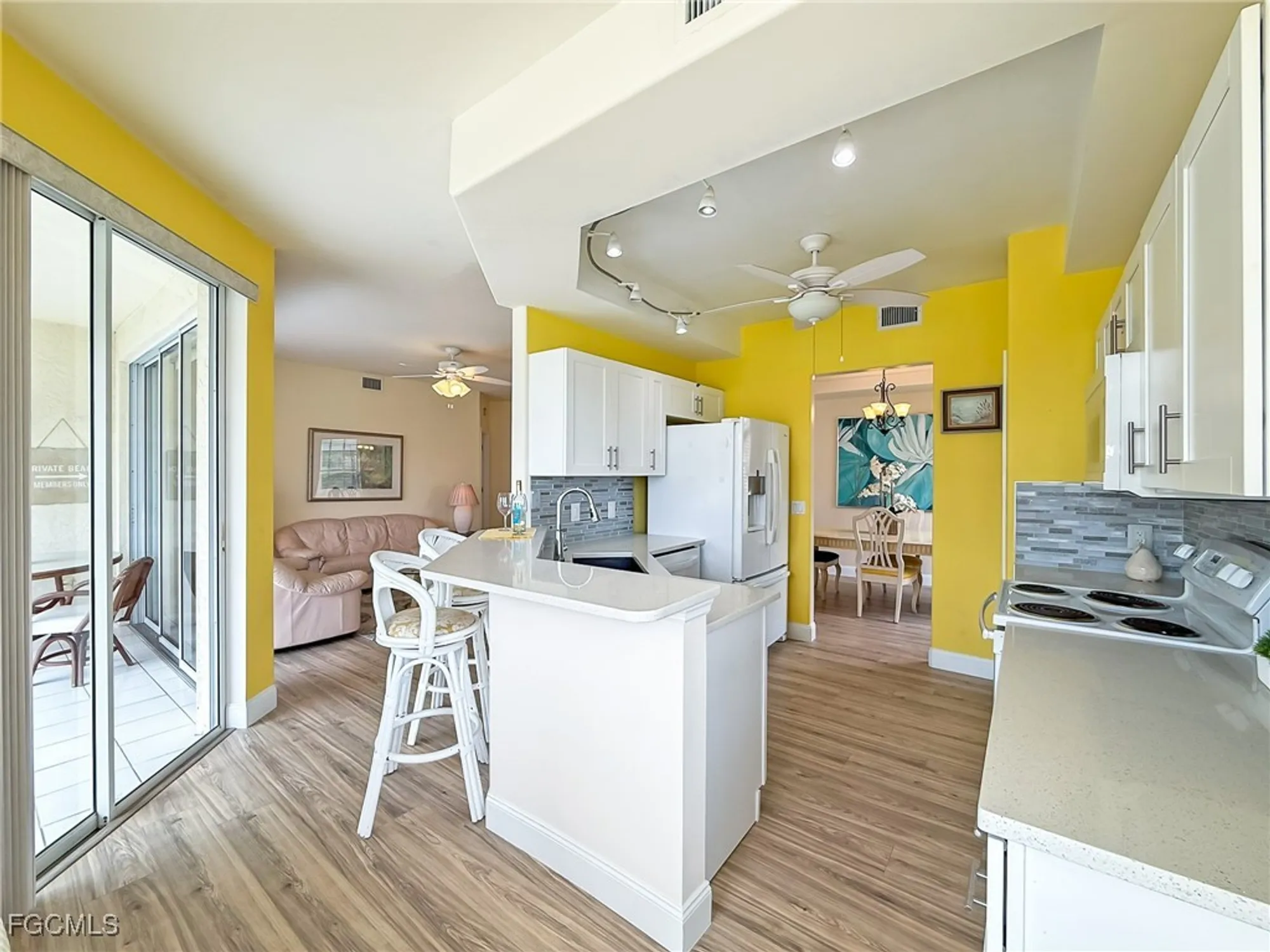 Property Slideshow image 11 of 35 | 15055 tamarind cay ct 1209, Fort Myers, FL, 33908