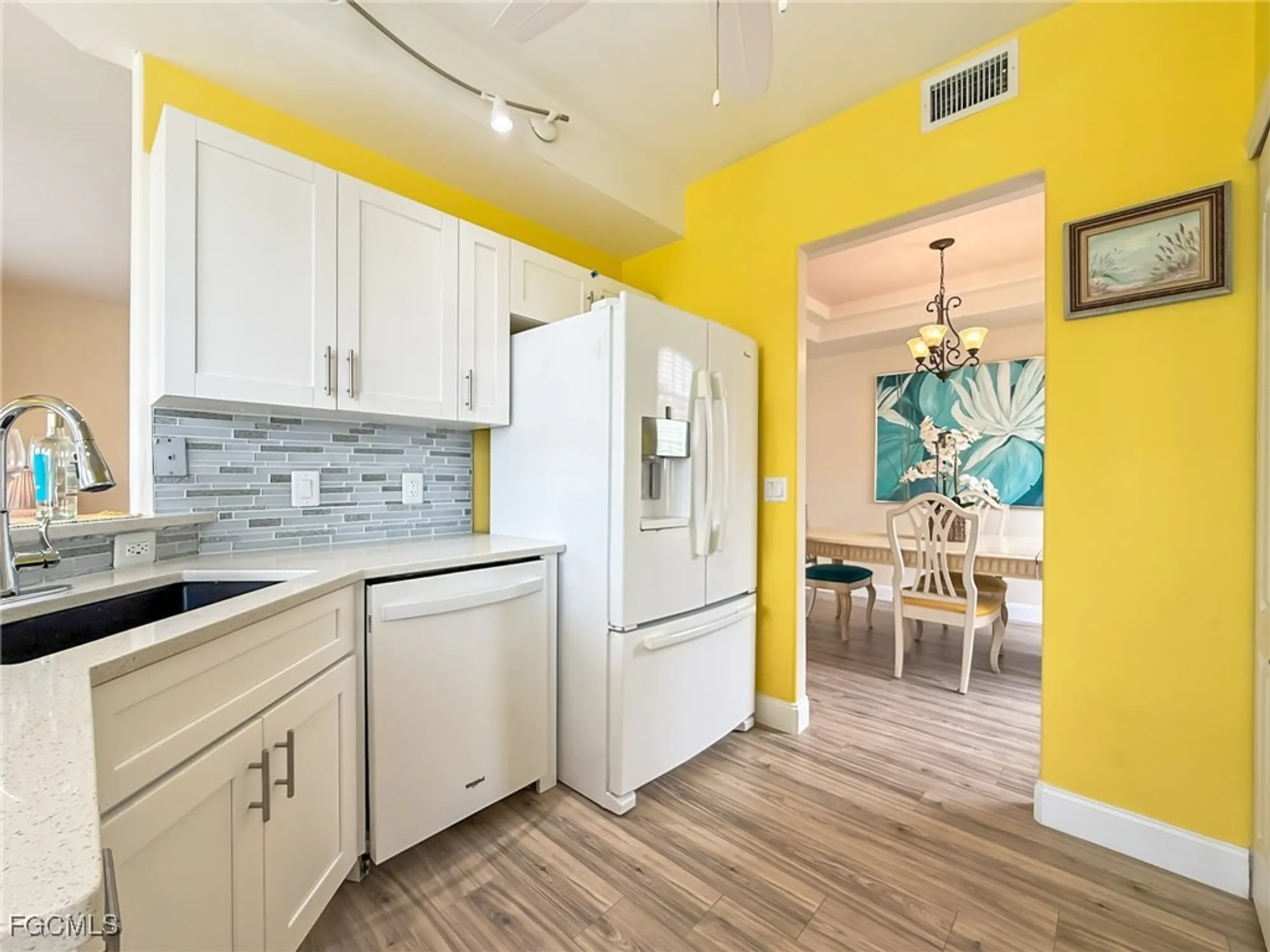 Property Slideshow image 12 of 35 | 15055 tamarind cay ct 1209, Fort Myers, FL, 33908