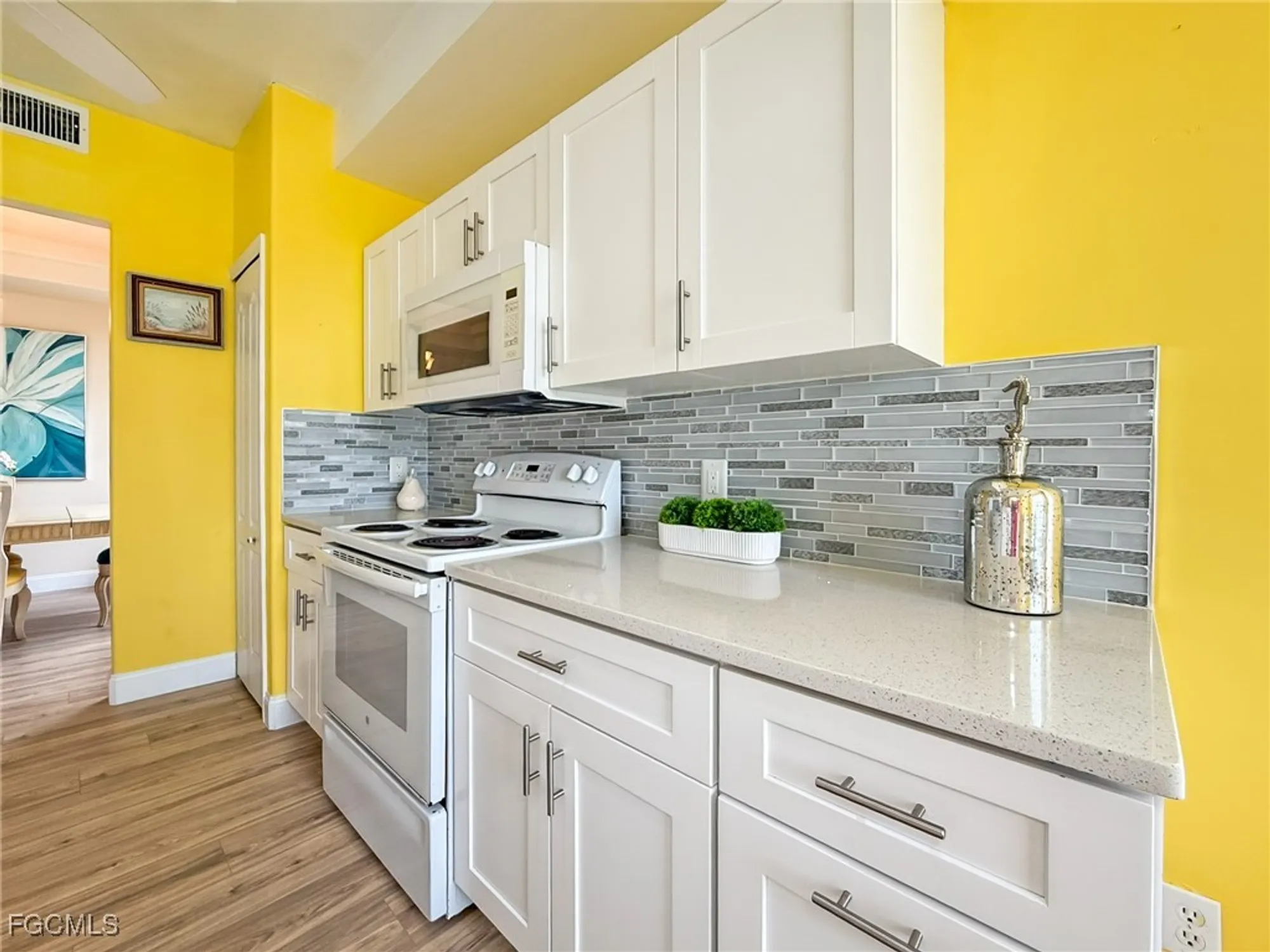 Property Slideshow image 13 of 35 | 15055 tamarind cay ct 1209, Fort Myers, FL, 33908