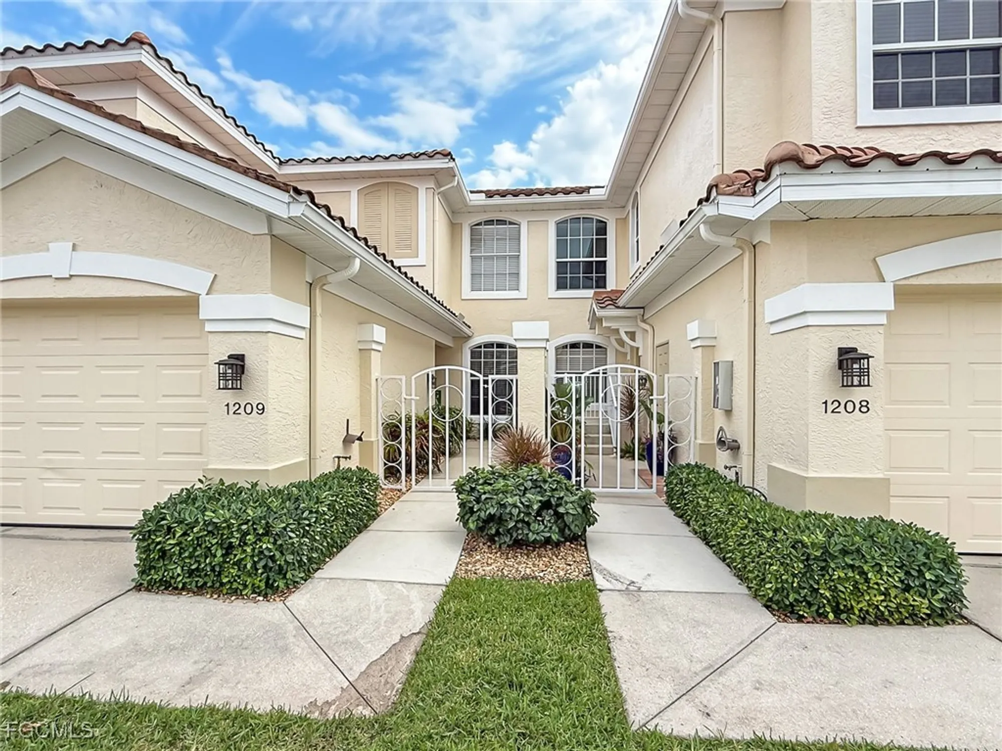 Property Slideshow image 3 of 35 | 15055 tamarind cay ct 1209, Fort Myers, FL, 33908