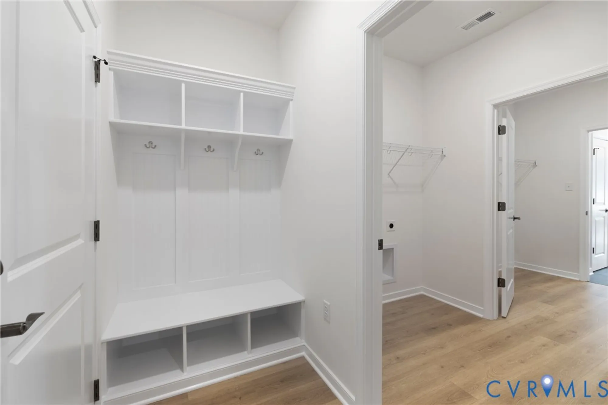 Property Slideshow image 13 of 21 | 16309 creekstone point ave, Moseley, VA, 23120