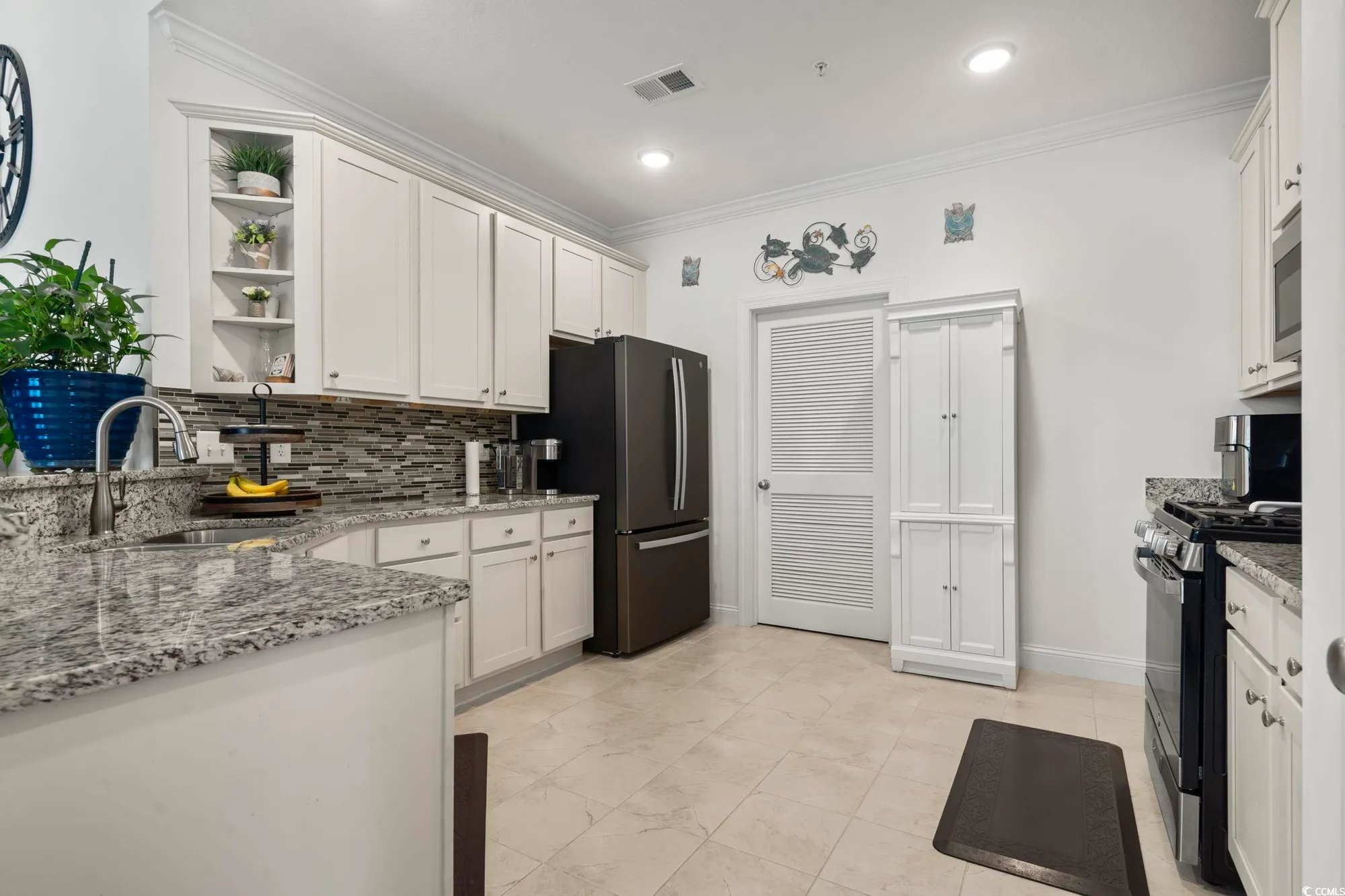 Property Slideshow image 11 of 35 | 924 jackline dr unit 201, Murrells Inlet, SC, 29576