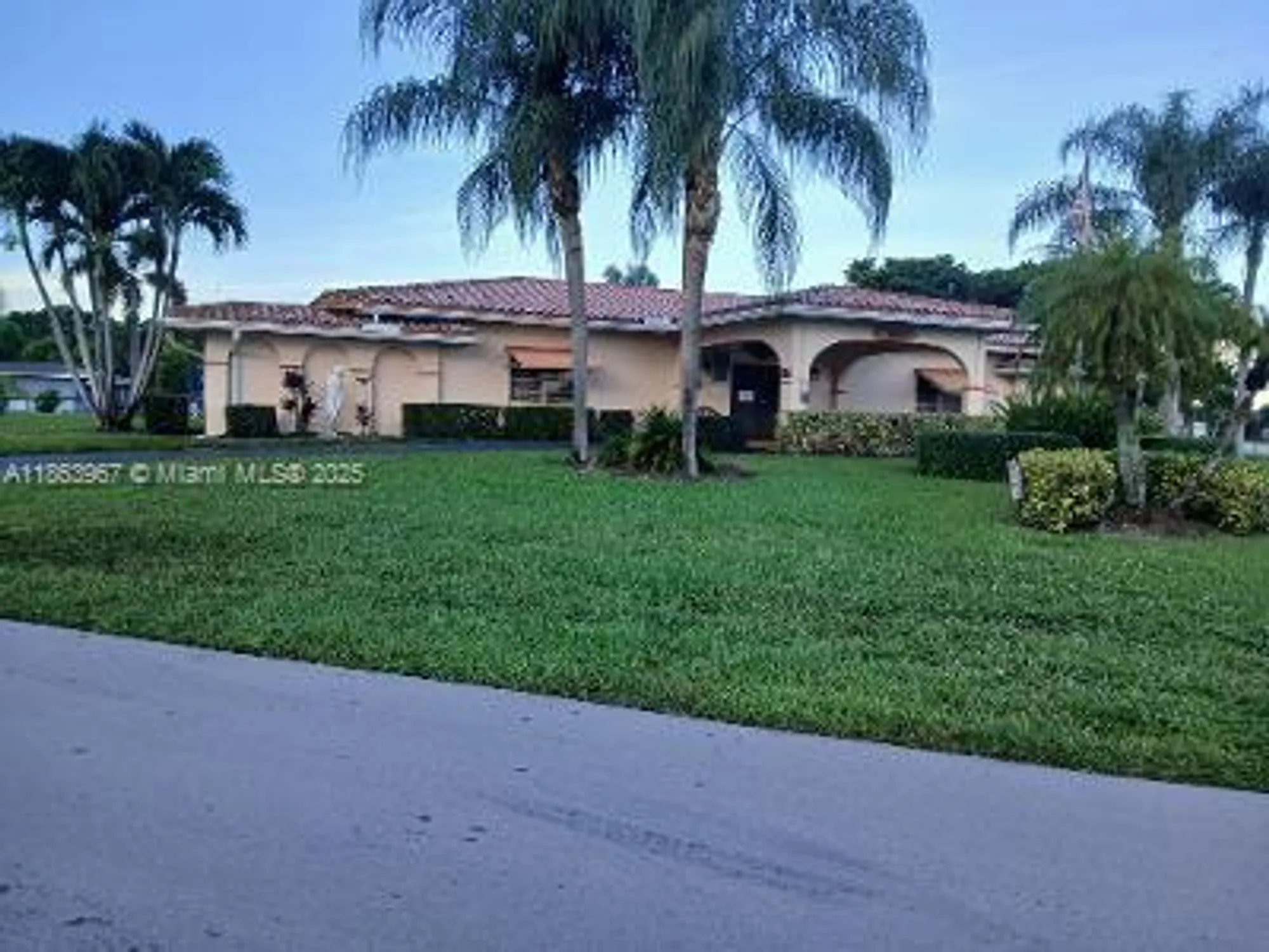 Property Slideshow image 15 of 16 | 4502 nw 46th st, Tamarac, FL, 33319