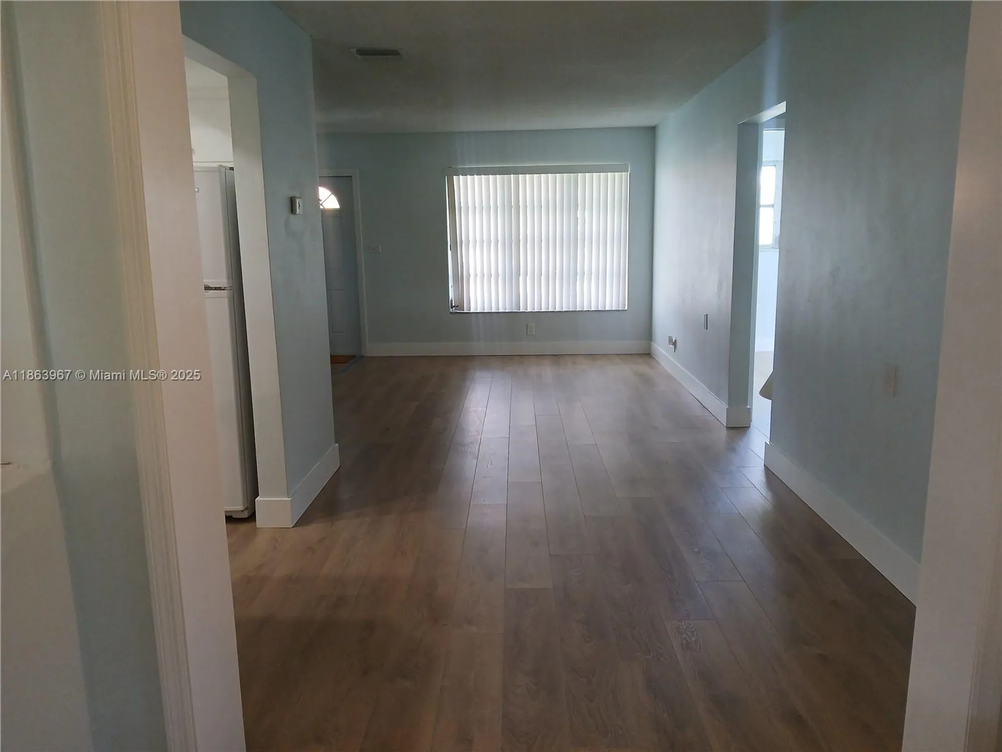 Property Slideshow image 5 of 16 | 4502 nw 46th st, Tamarac, FL, 33319