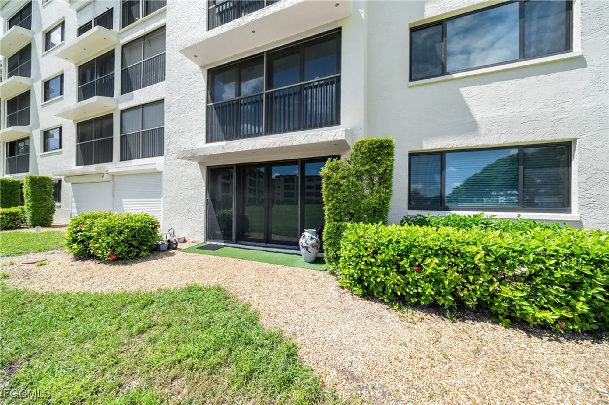 Property Slideshow image 3 of 35 | 7406 lake breeze dr apt 117, Fort Myers, FL, 33907