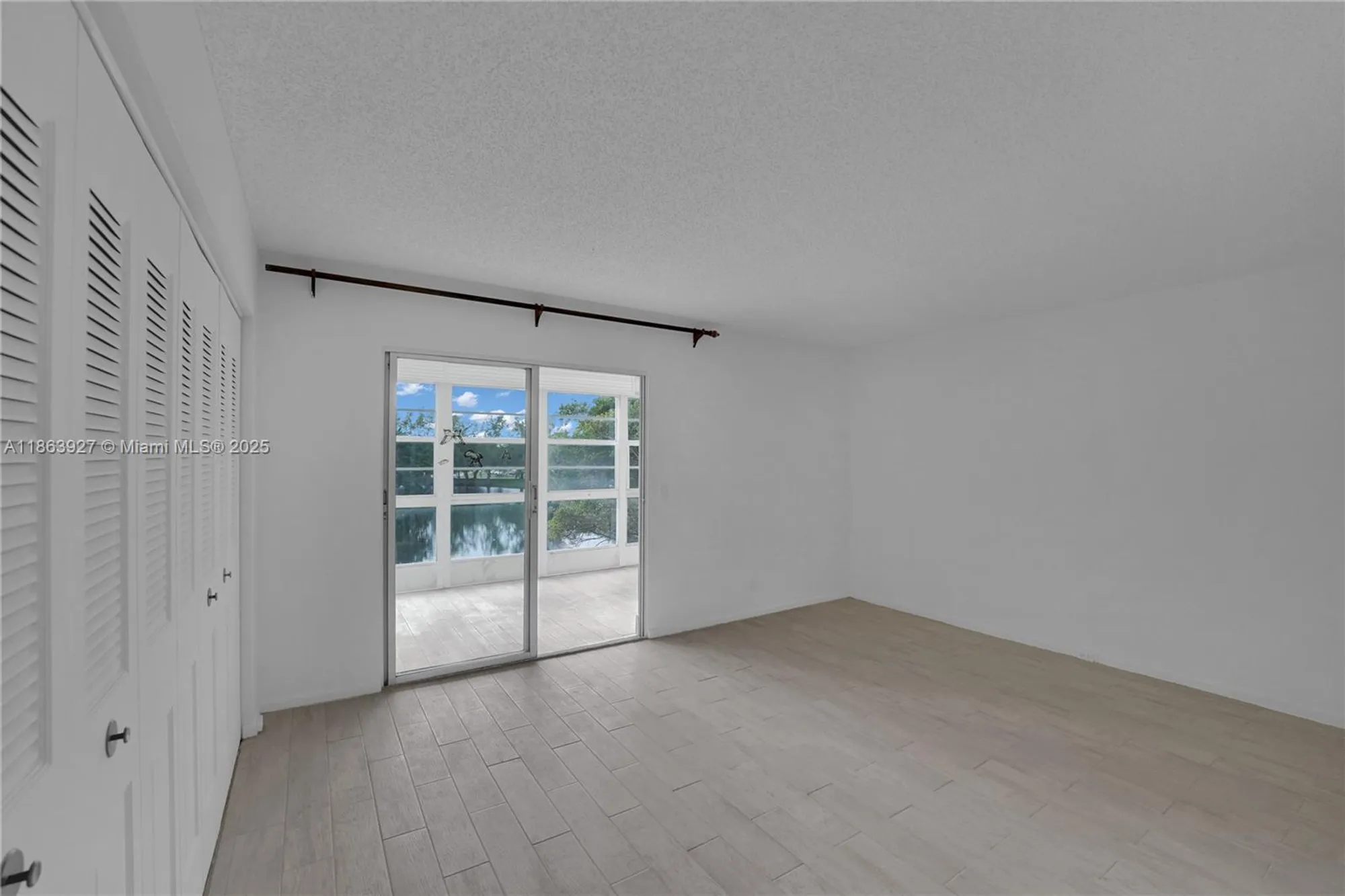 Property Slideshow image 11 of 24 | 4035 durham b # 4035, Deerfield Beach, FL, 33442