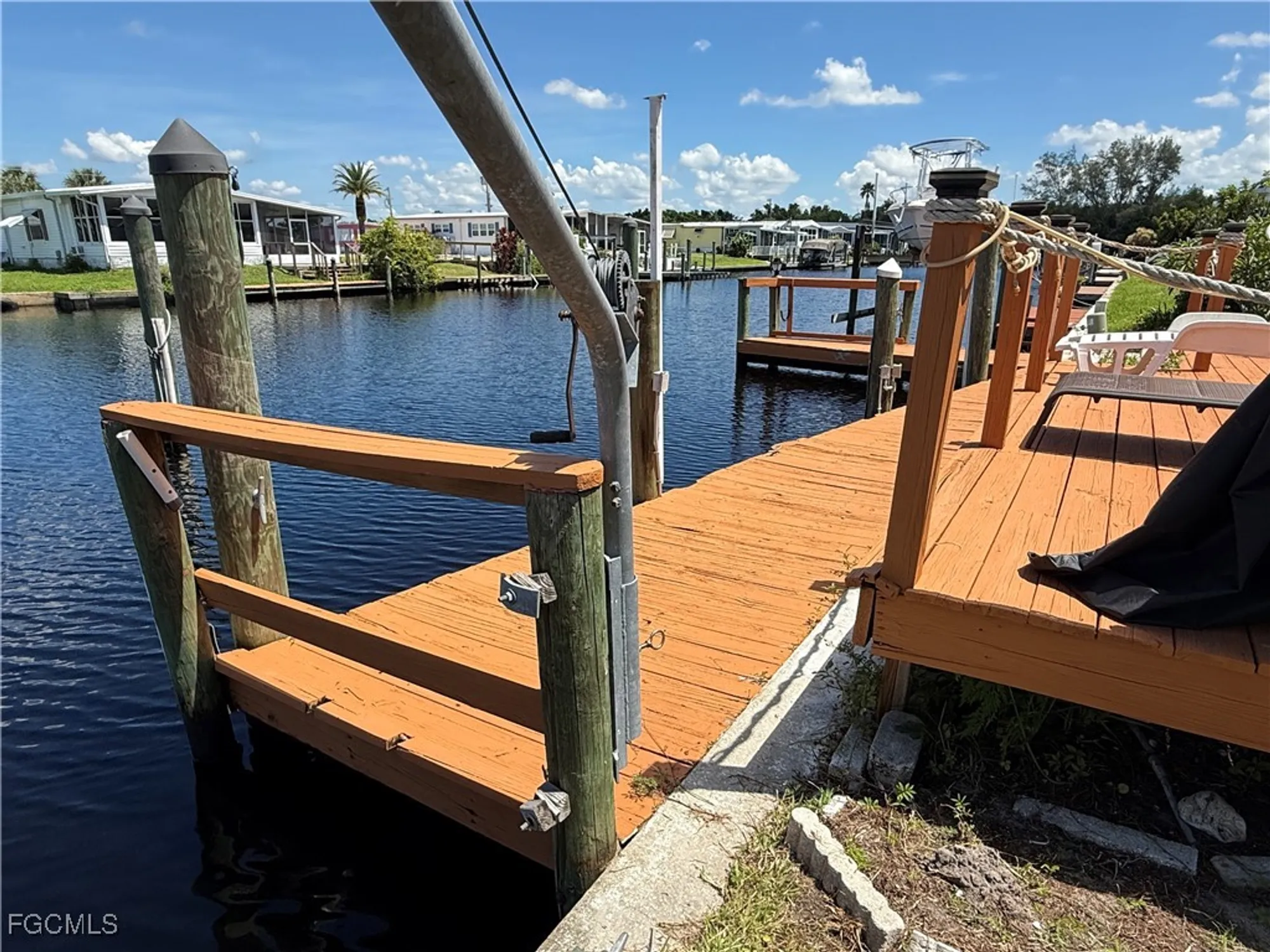 Property Slideshow image 24 of 31 | 5513 sir walter way, North Fort Myers, FL, 33917