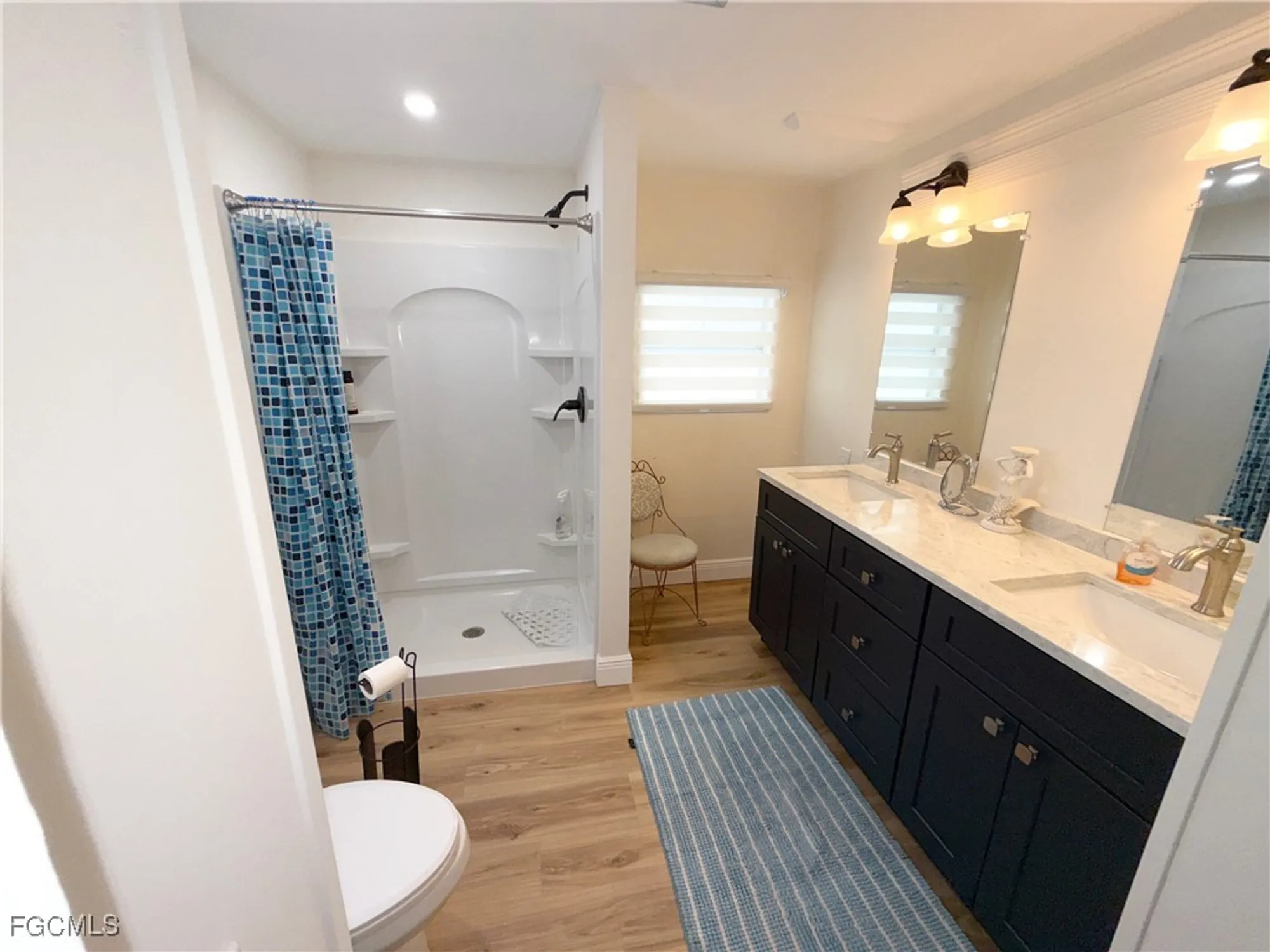 Property Slideshow image 20 of 31 | 5513 sir walter way, North Fort Myers, FL, 33917