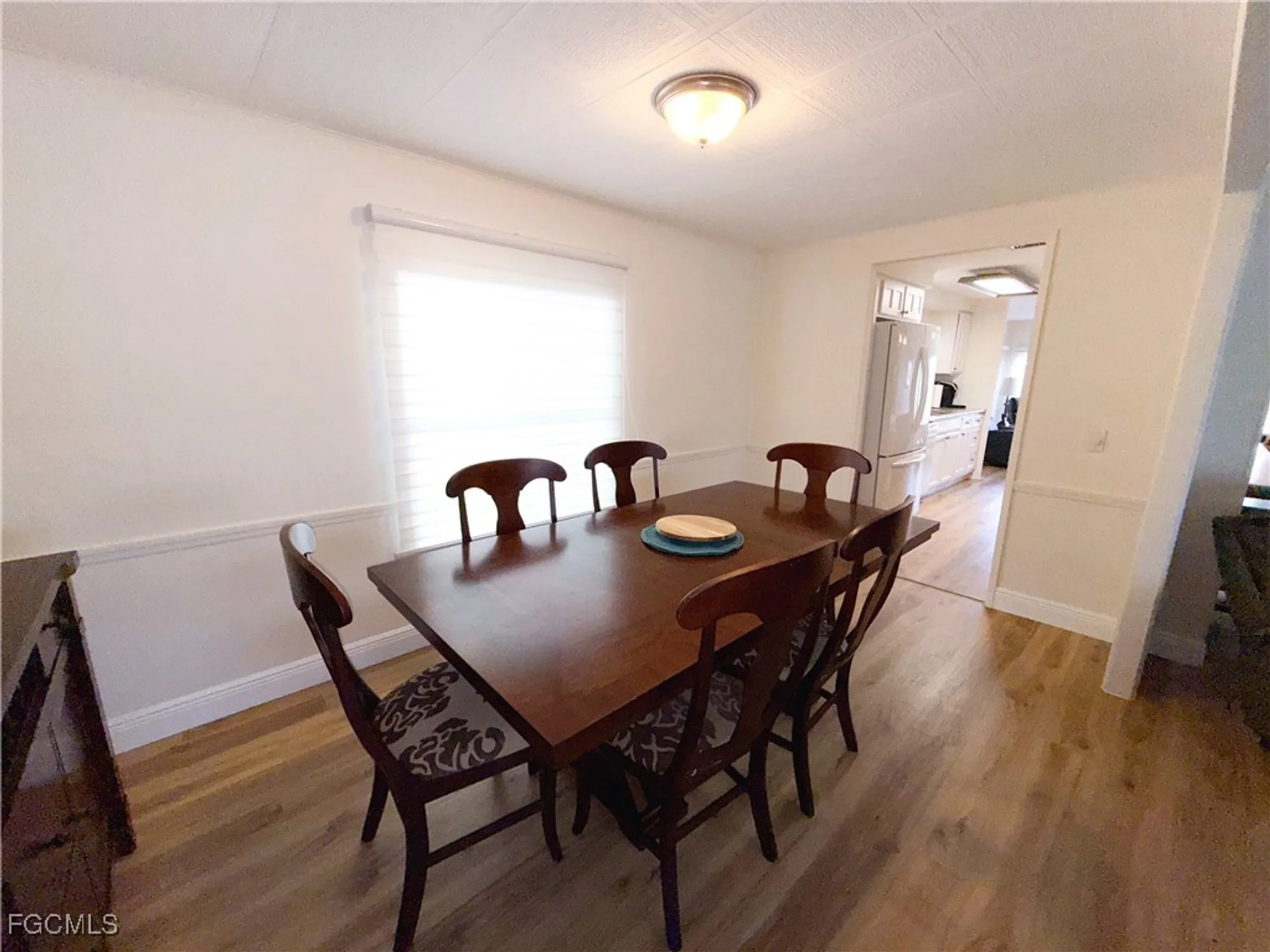 Property Slideshow image 7 of 31 | 5513 sir walter way, North Fort Myers, FL, 33917