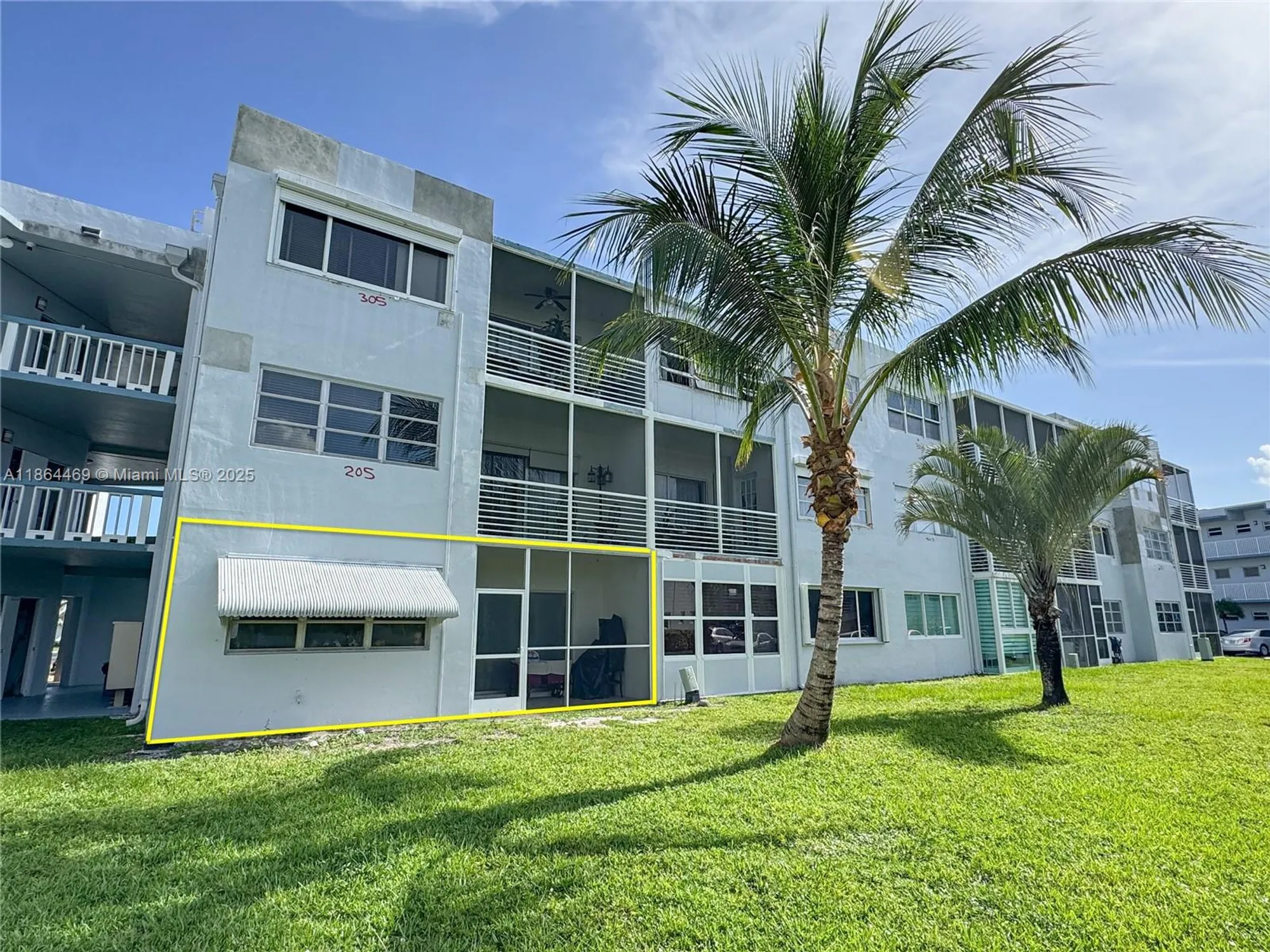 Property Slideshow image 24 of 50 | 2300 park ln apt 105, Hollywood, FL, 33021