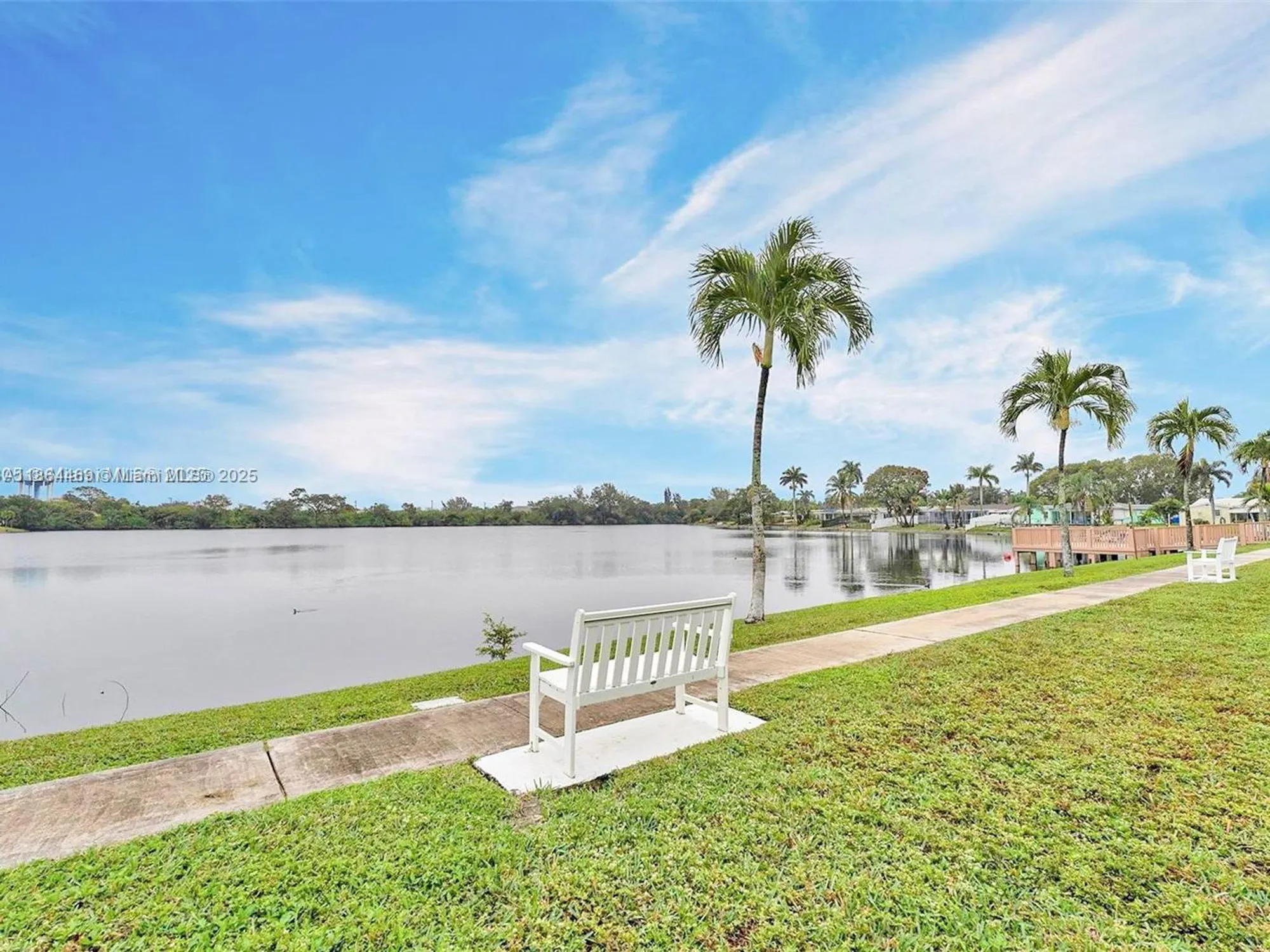 Property Slideshow image 38 of 50 | 2300 park ln apt 105, Hollywood, FL, 33021