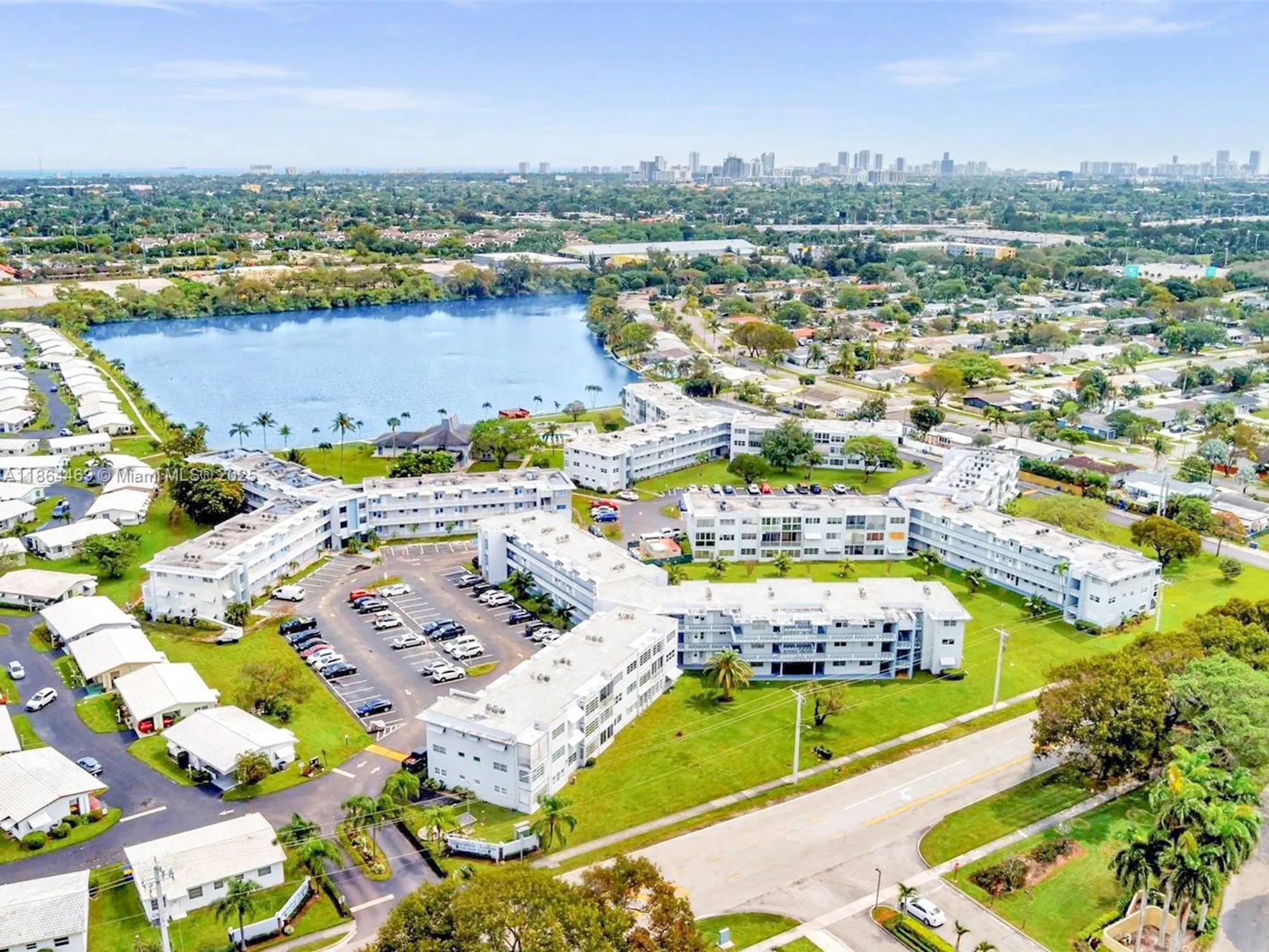 Property Slideshow image 46 of 50 | 2300 park ln apt 105, Hollywood, FL, 33021