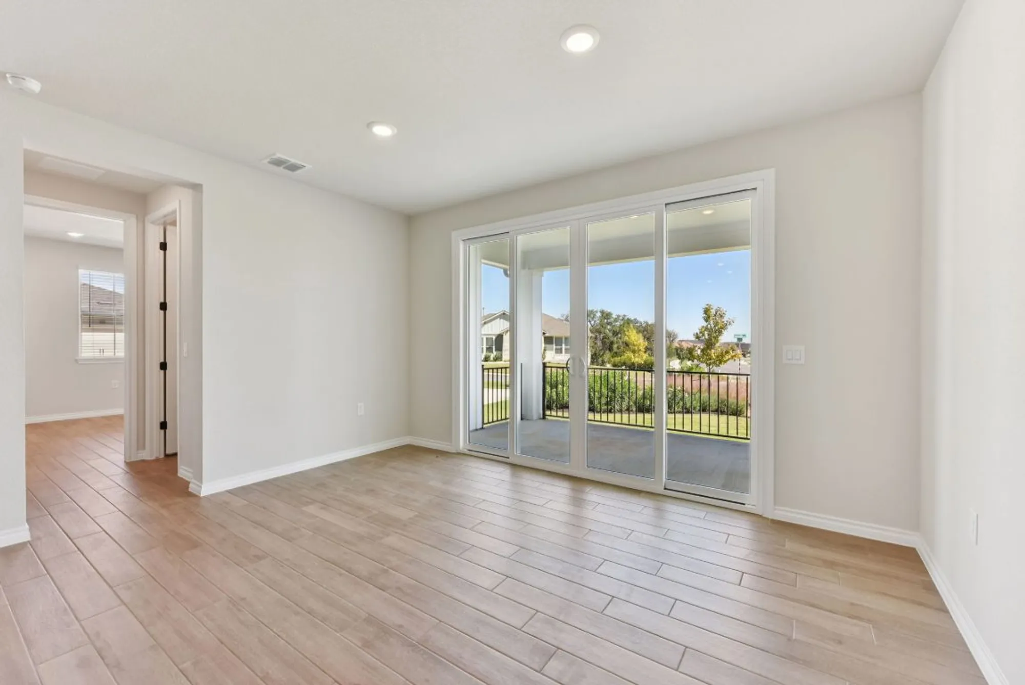 Property Slideshow image 7 of 33 | 105 antoinette way unit 102, San Marcos, TX, 78666