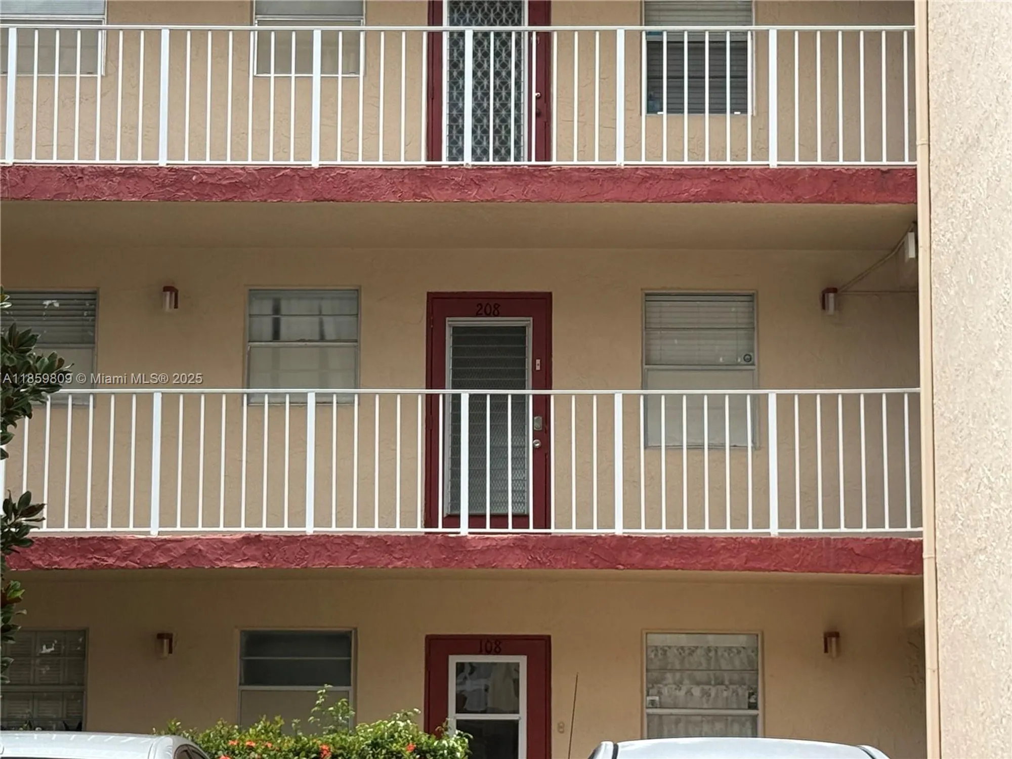 Property Slideshow image 2 of 22 | 1035 country club dr 208, Margate, FL, 33063